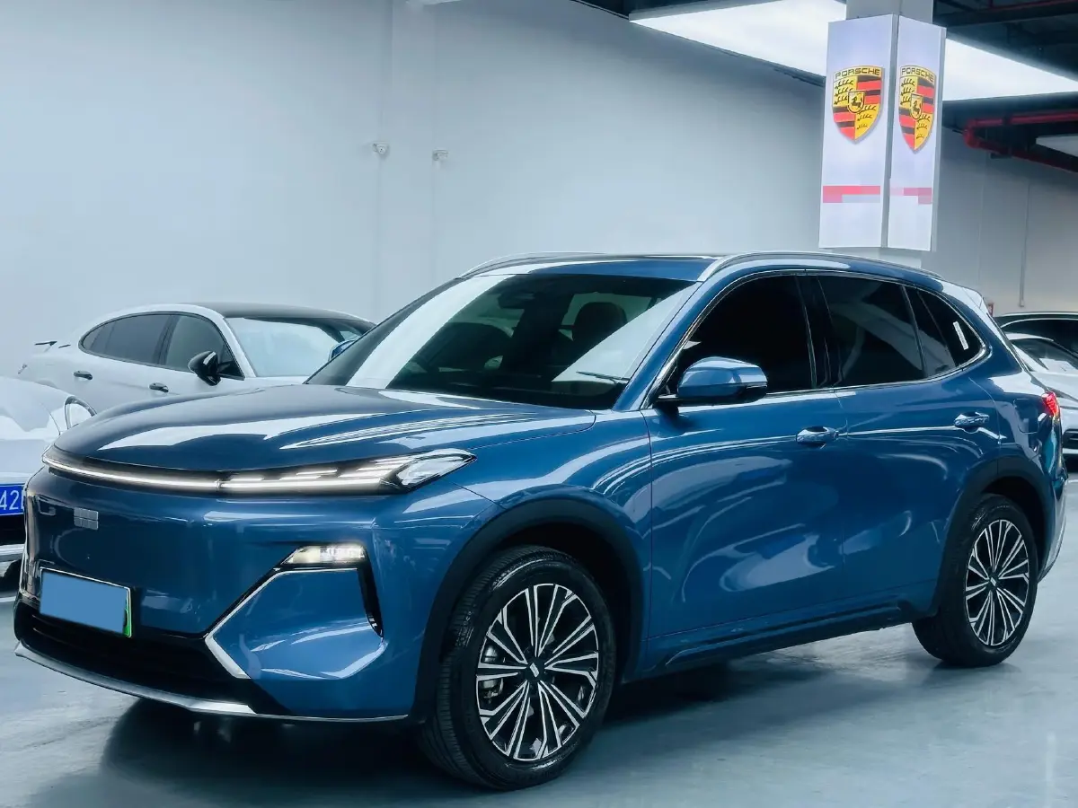 2025 Geely Galaxy L6 1.5L 112HP L4 1DHT PHEV 19.09KWH