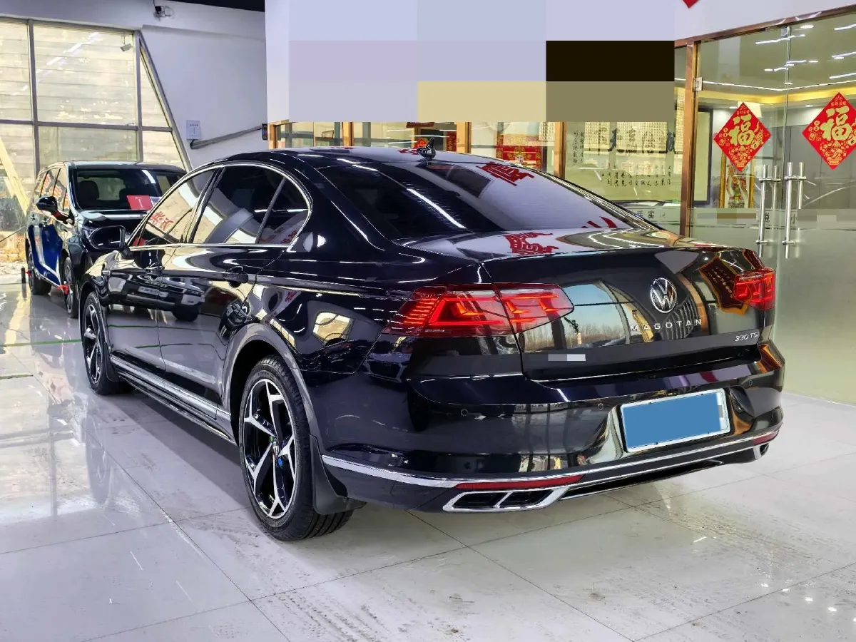 2025 Volkswagen Magotan 2.0T 186HP L4 7DCT,autocango,china used car exporter,china ev exporter,chinese used car exporter,chinese used ev exporter