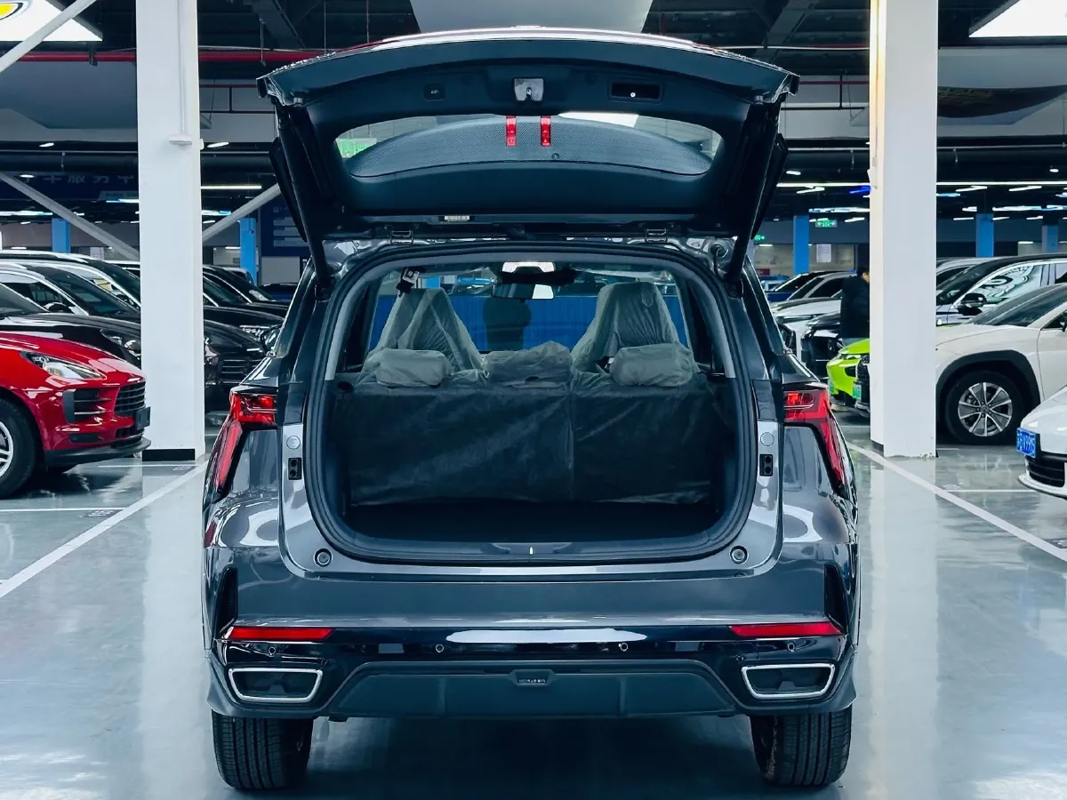 2024 ChangAn CS75 Plus 1.5T 188HP L4 8AT,autocango,china used car exporter,china ev exporter,chinese used car exporter,chinese used ev exporter