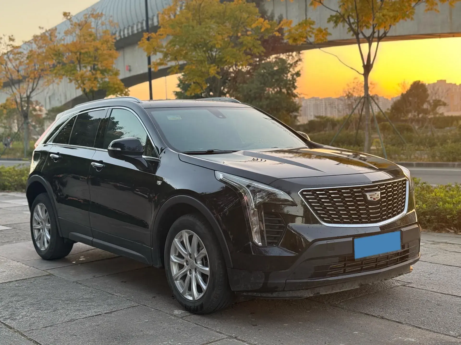 2021 CADILLAC XT4 thumbnail 2