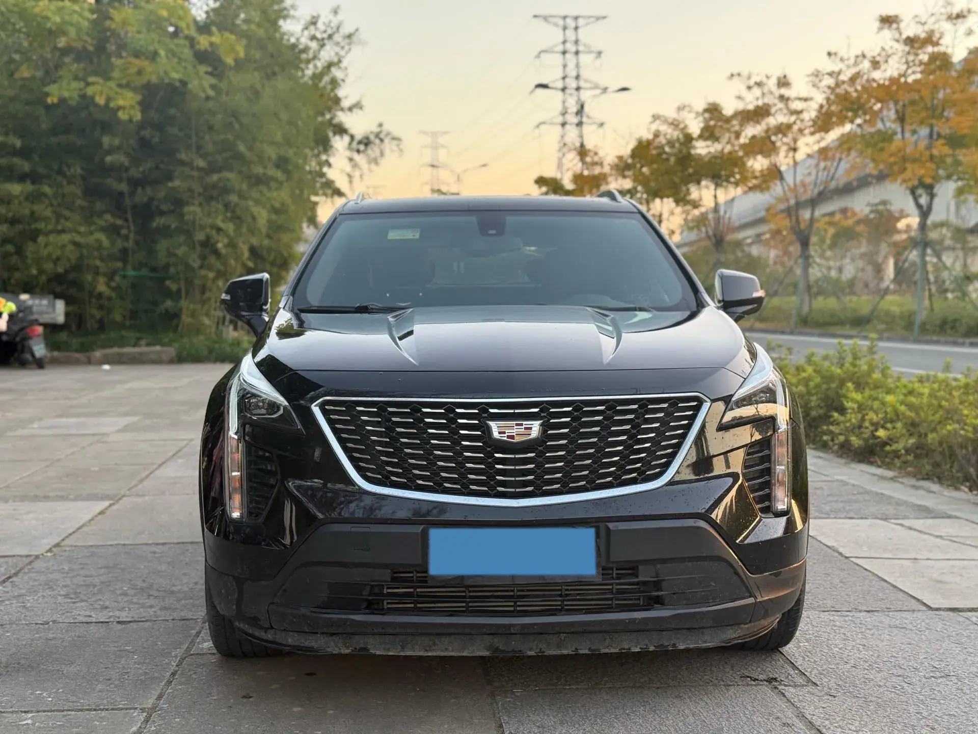 2021 CADILLAC XT4 thumbnail 3