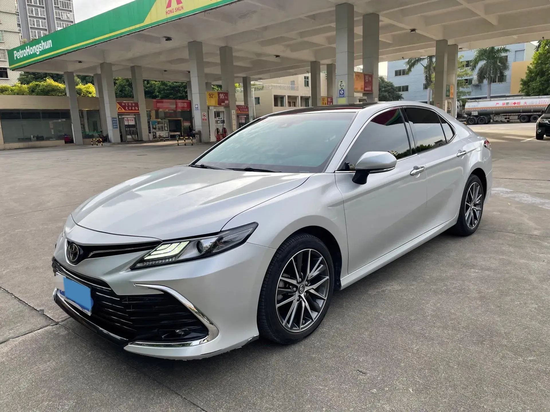 2021 TOYOTA CAMRY view 1