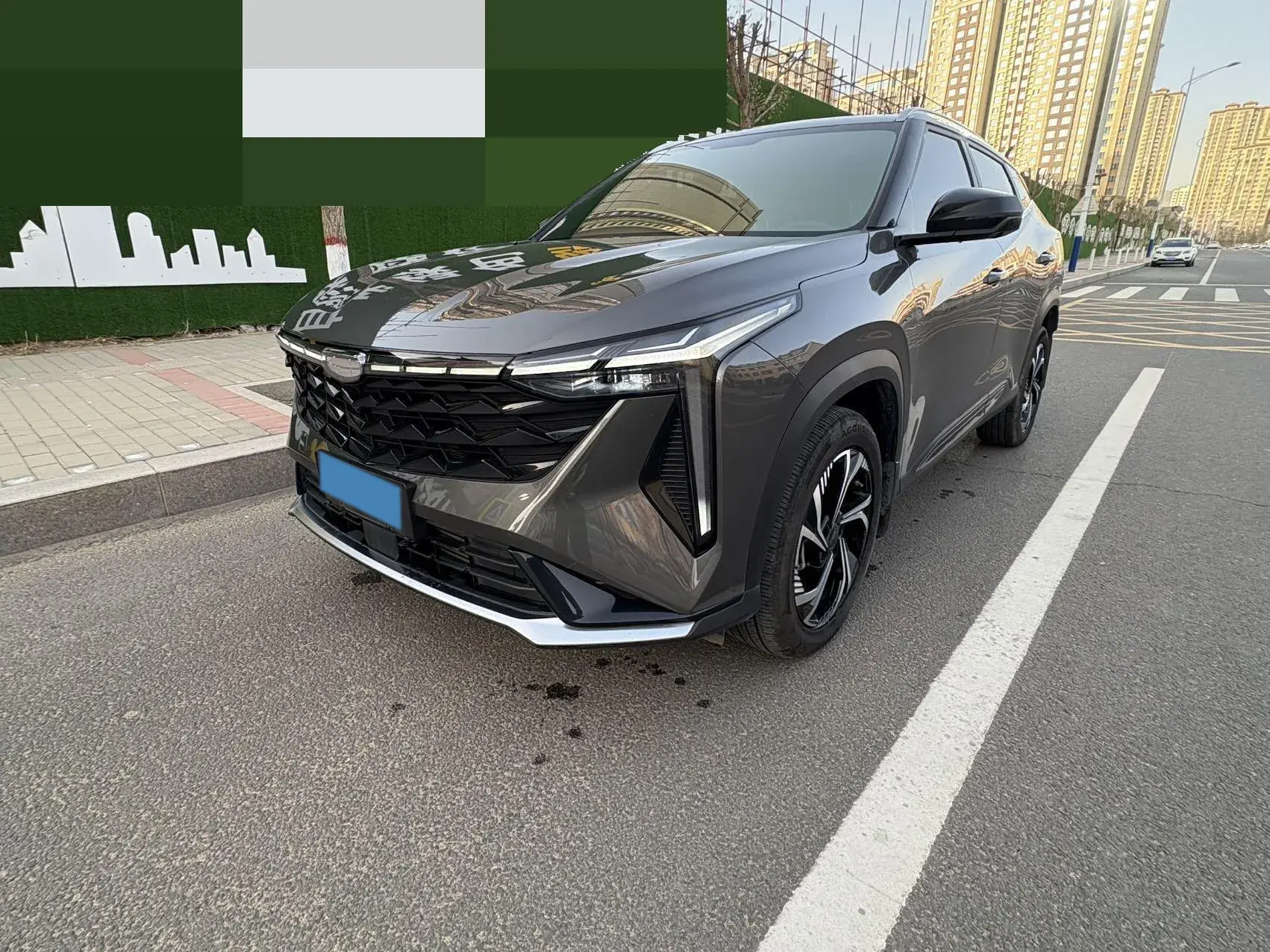 2023 GEELY AZKARRA view 1