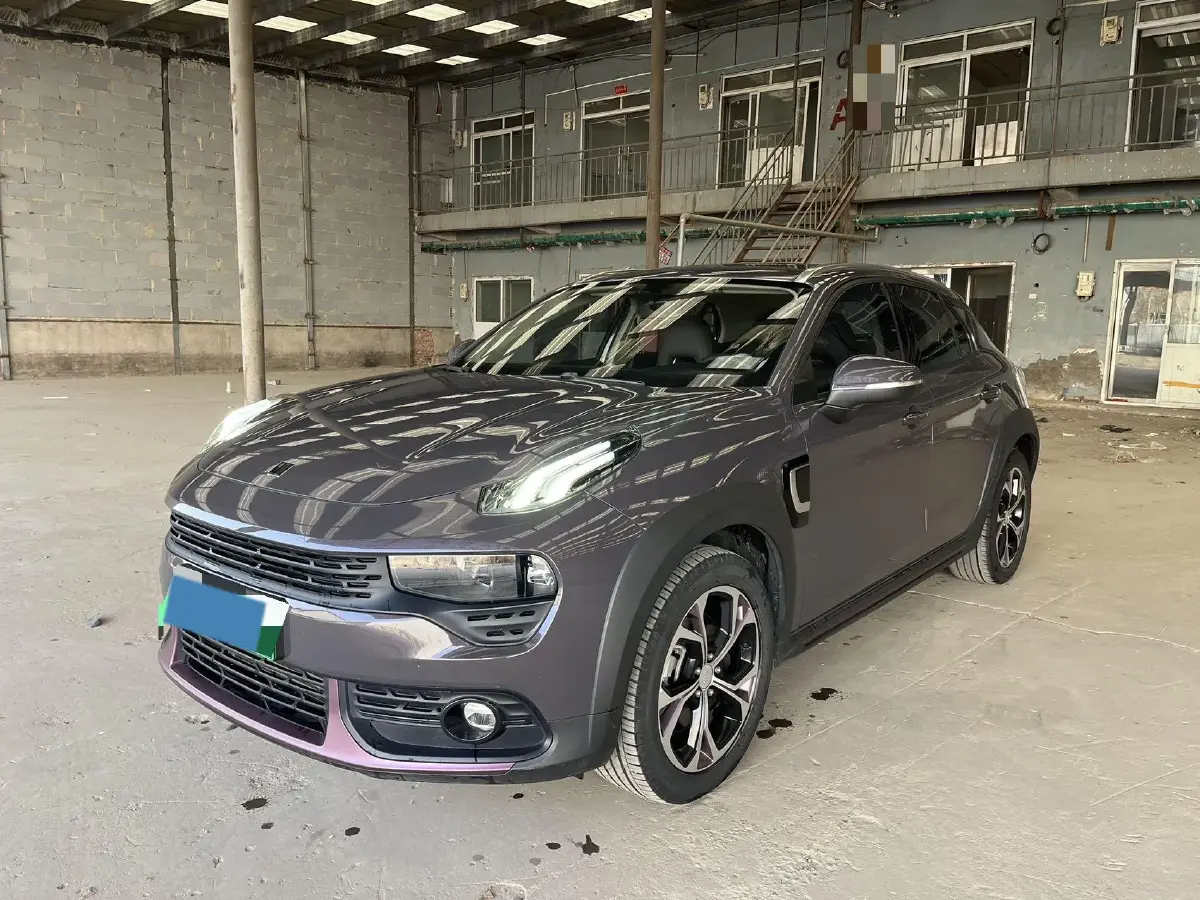 2021 LYNK&CO 02 New Energy 1.5T 180HP L3 7DCT PHEV 9.4KWH