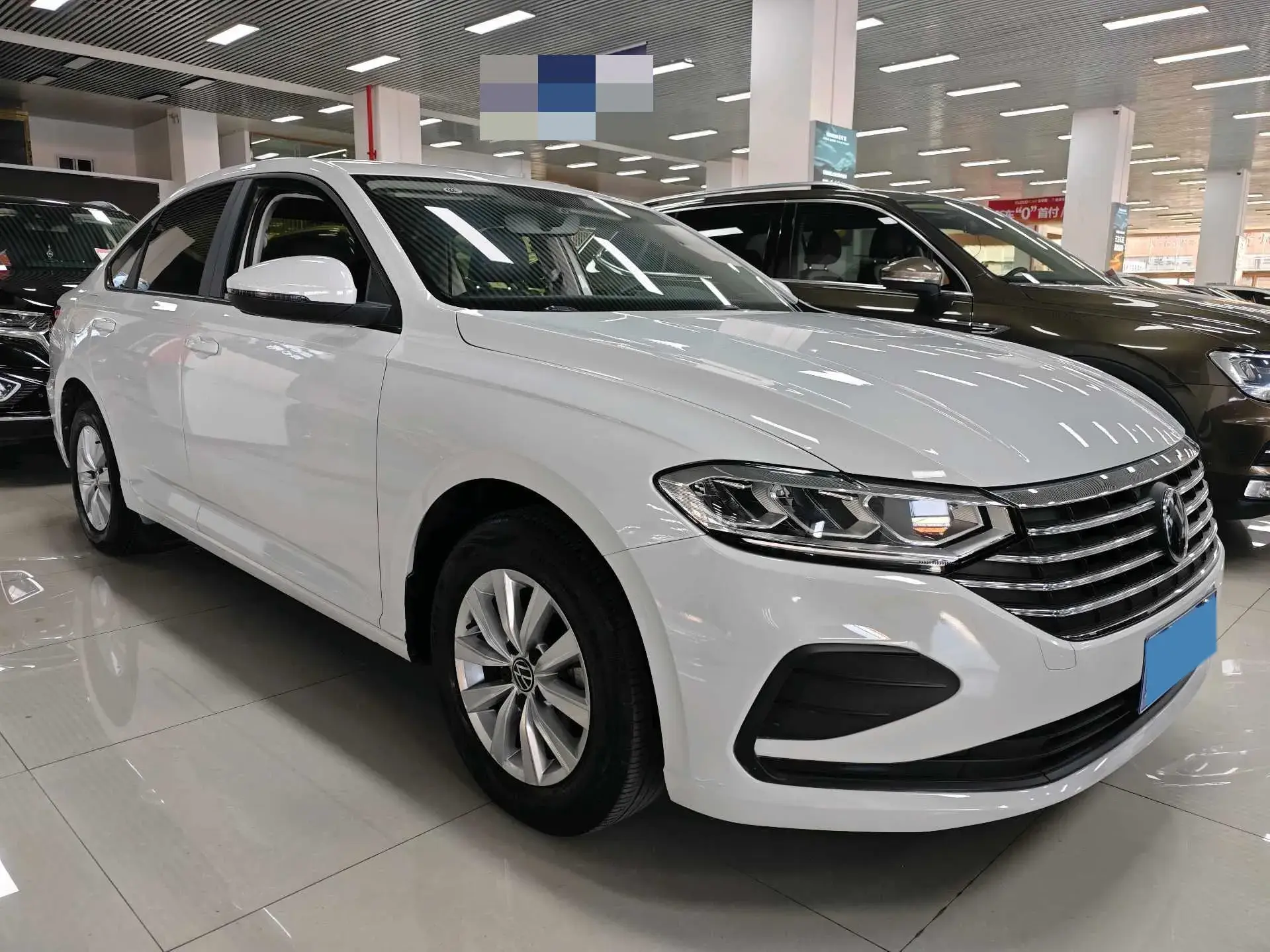 2023 VOLKSWAGEN LAVIDA thumbnail 3