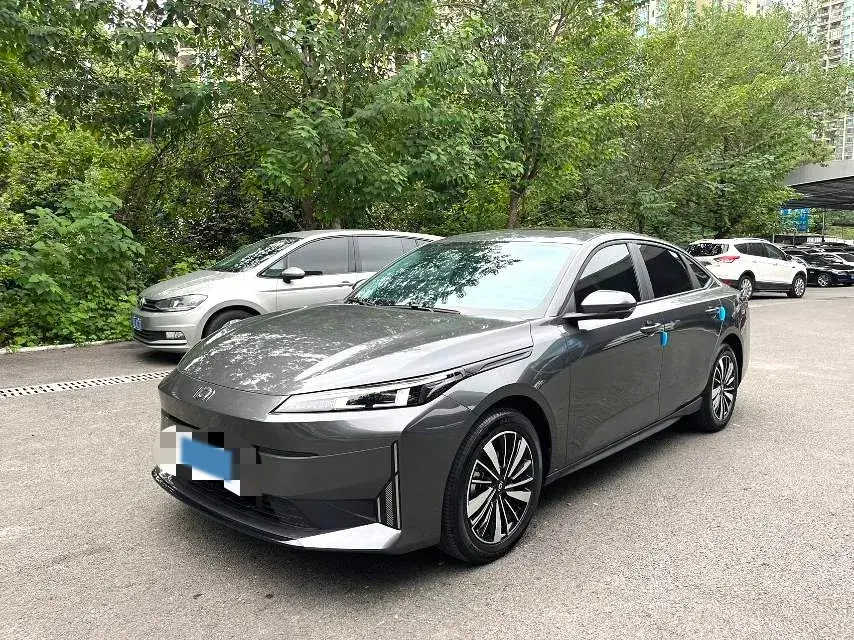 2025 ChangAn QiYuan A05 1.5L 98HP L4 E-CVT PHEV 9.07KWH