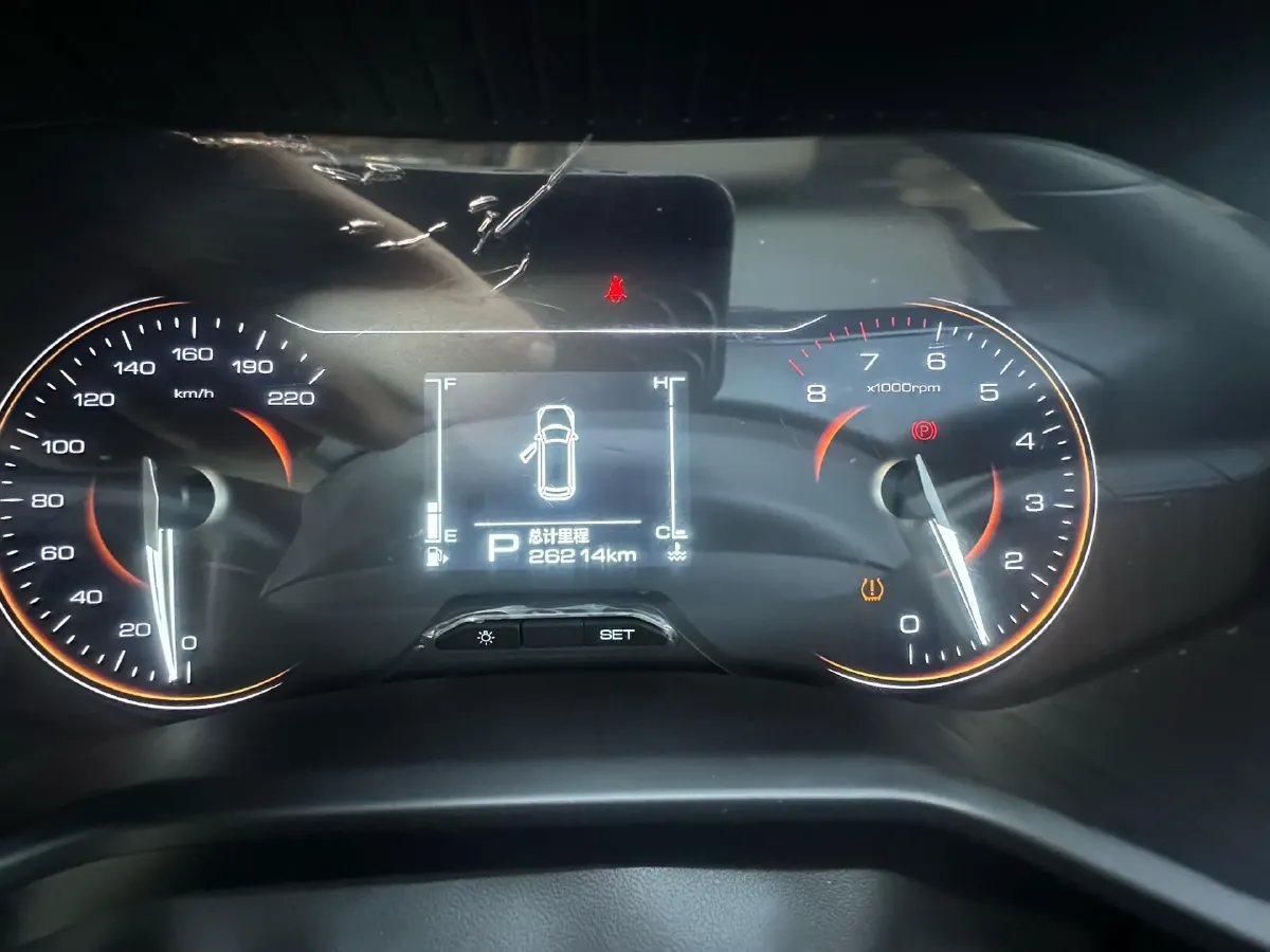 2022 WuLing JiaChen 1.5T 147HP L4 CVT,autocango,china used car exporter,china ev exporter,chinese used car exporter,chinese used ev exporter