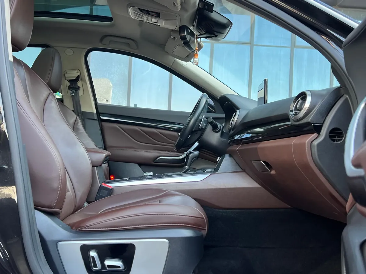 2017 Zotye T700 2.0T 190HP L4 8AT,autocango,china used car exporter,china ev exporter,chinese used car exporter,chinese used ev exporter