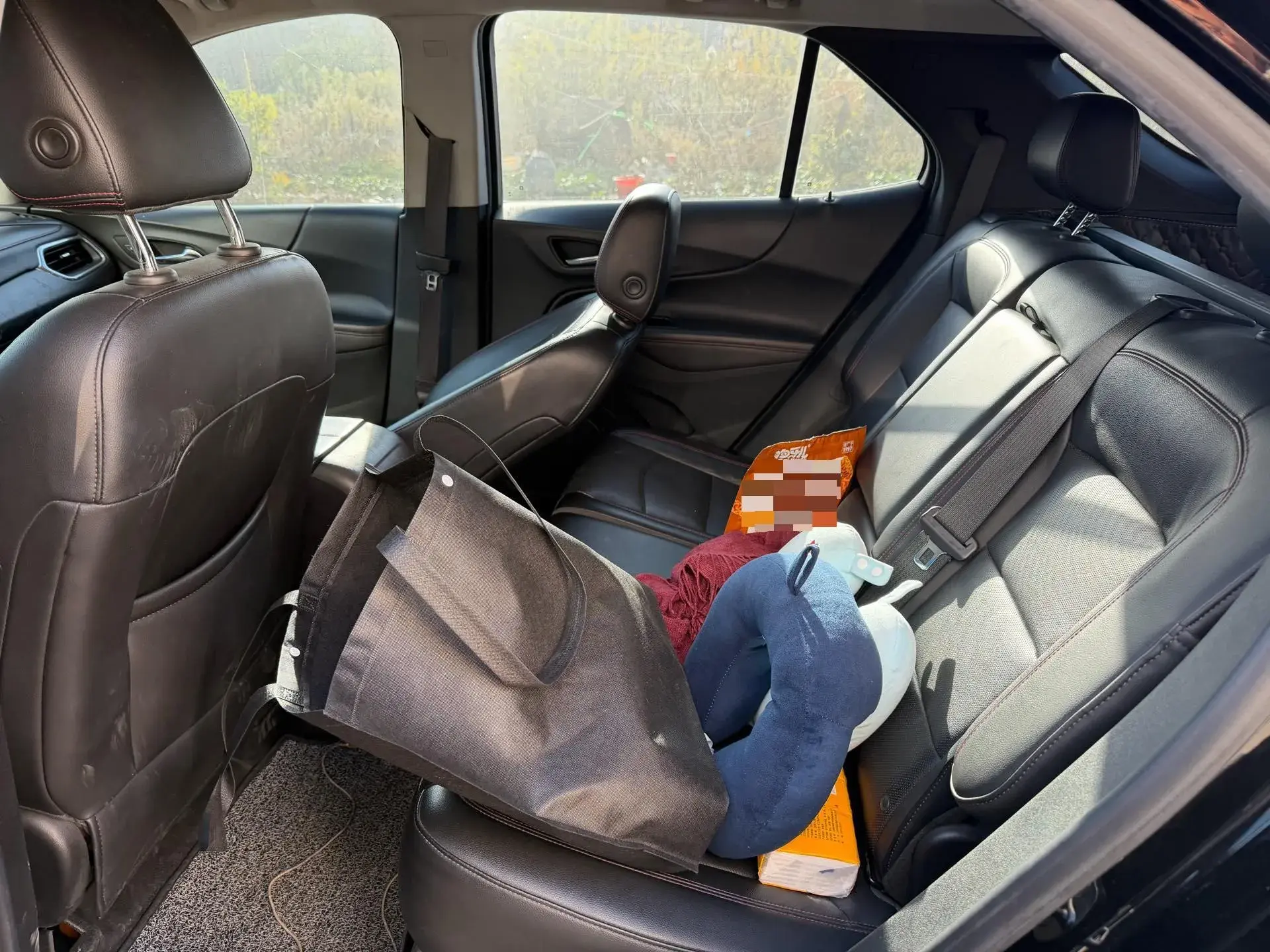 2019 CHEVROLET EQUINOX thumbnail 4