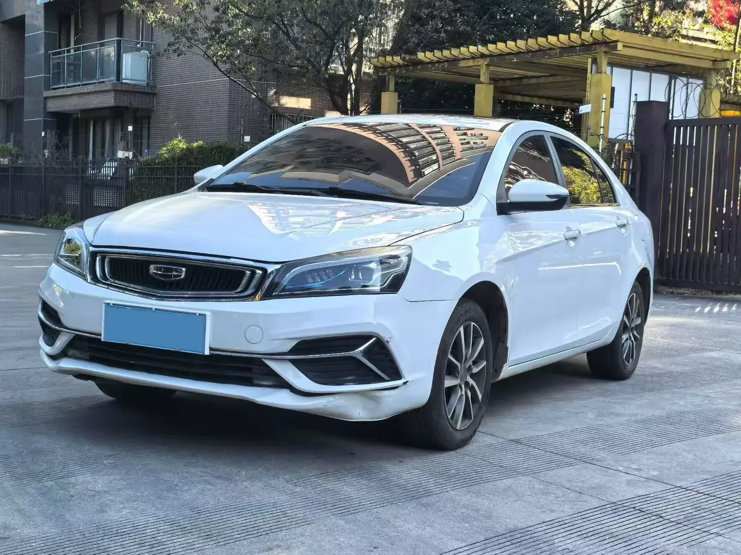 2019 GEELY EMGRAND view 1