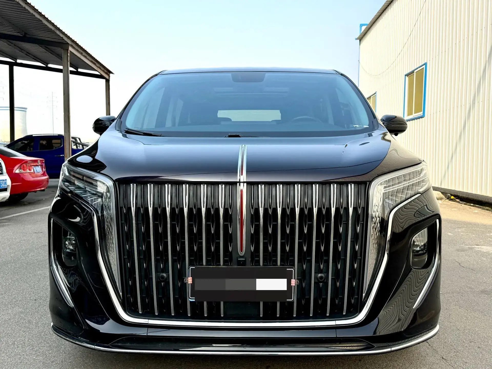 2023 HONGQI HQ9 thumbnail 2