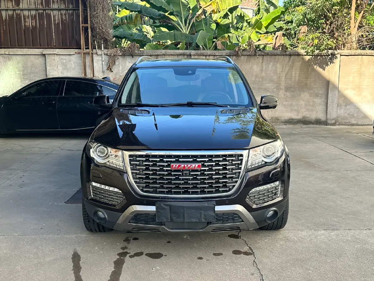 2017 Haval H8 2.0T 190HP L4 8AT,autocango,china used car exporter,china ev exporter,chinese used car exporter,chinese used ev exporter
