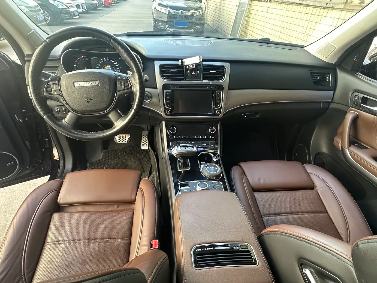 2017 Haval H8 2.0T 190HP L4 8AT,autocango,china used car exporter,china ev exporter,chinese used car exporter,chinese used ev exporter