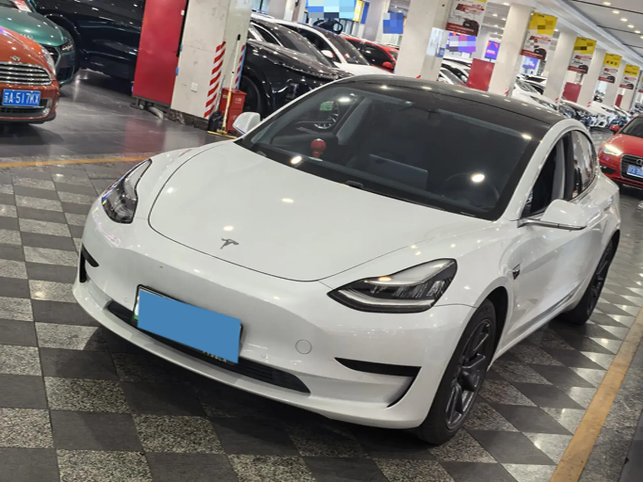 2020 TESLA MODEL view 1