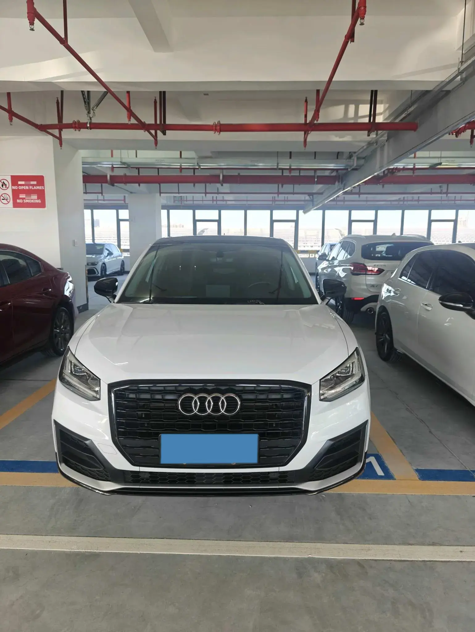 2021 AUDI Q2L thumbnail 2