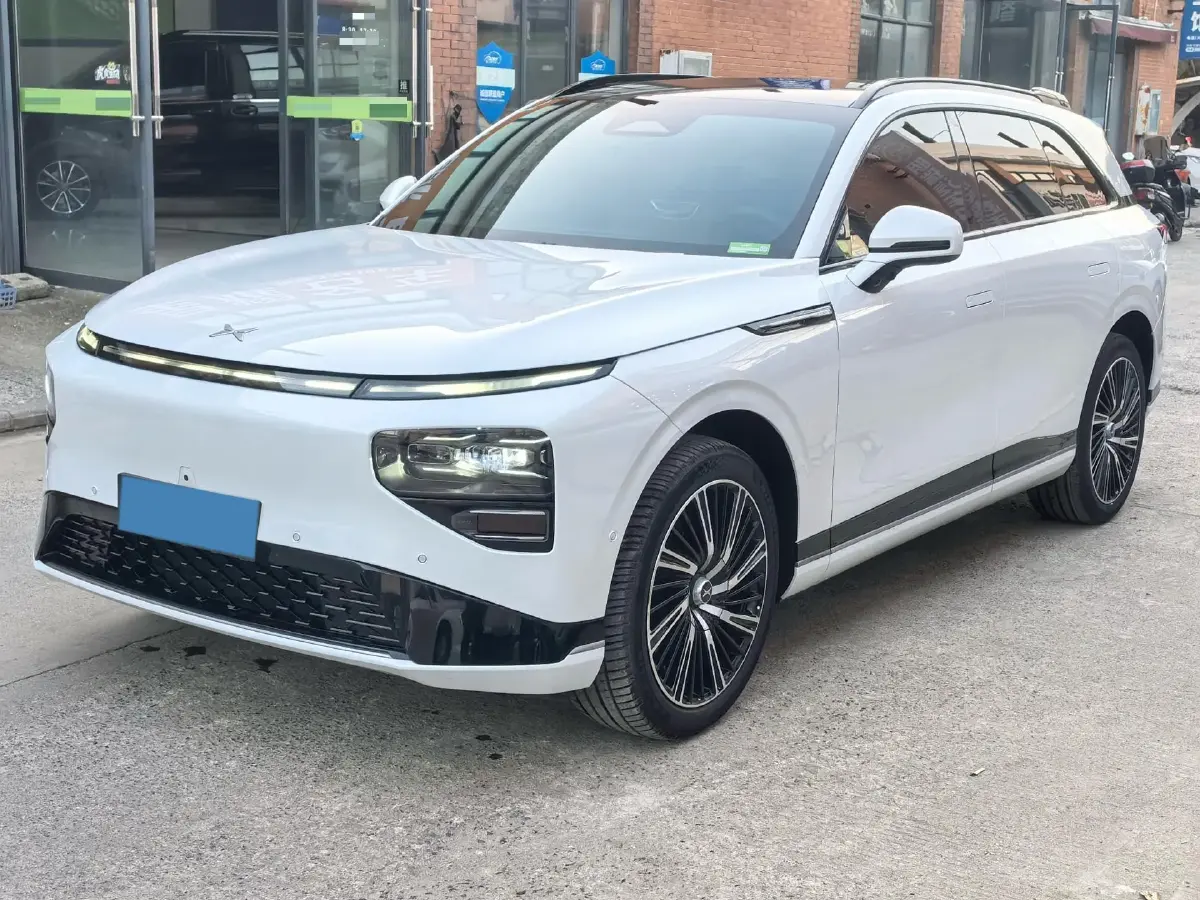 2024 Xpeng G9 BEV 78.2KWH