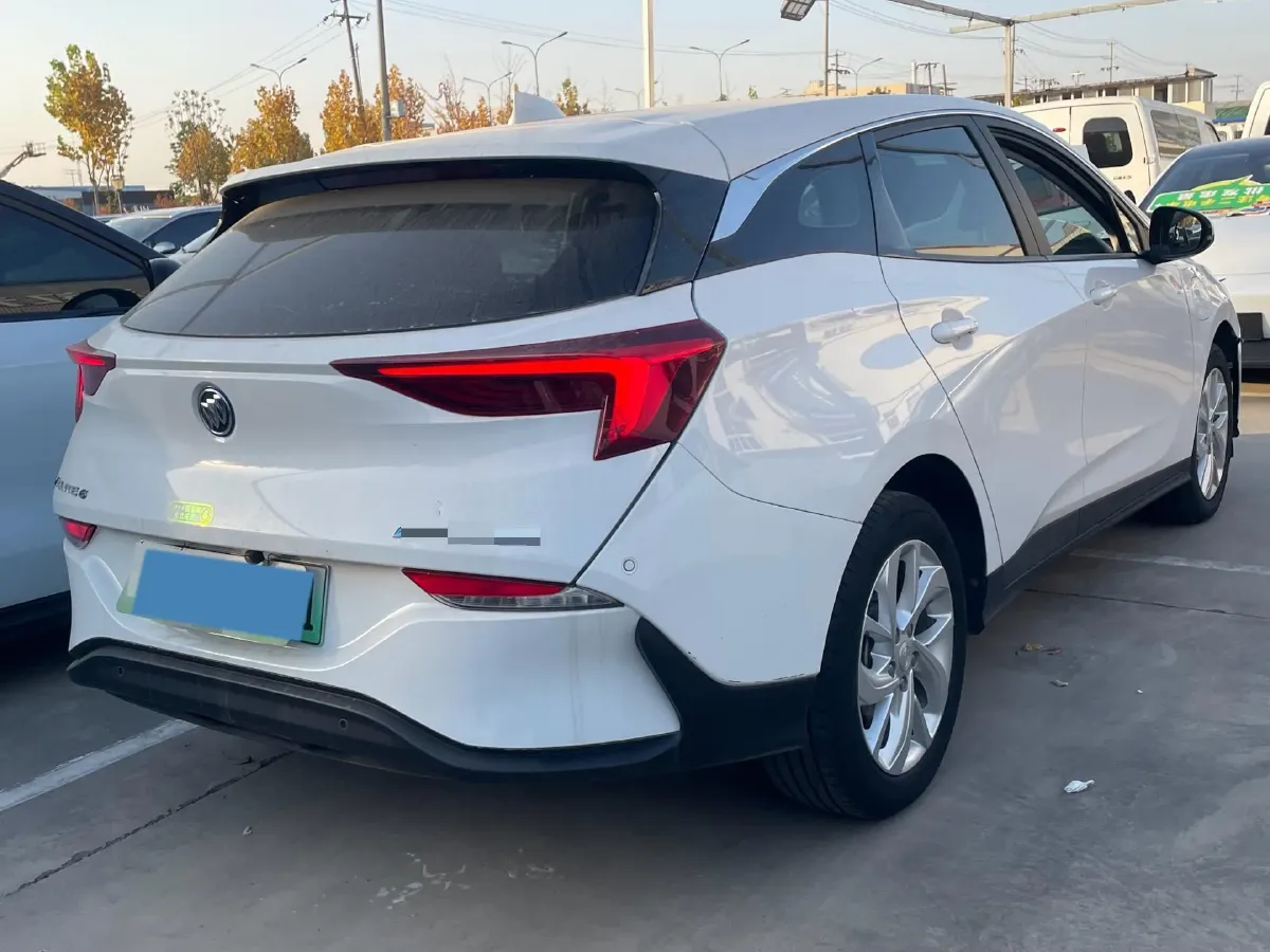 2022 Buick Velite 6 BEV 61.1KWH,autocango,china used car exporter,china ev exporter,chinese used car exporter,chinese used ev exporter