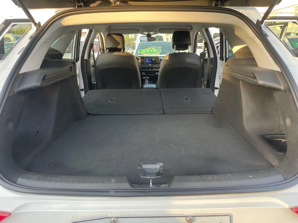 2022 Buick Velite 6 BEV 61.1KWH,autocango,china used car exporter,china ev exporter,chinese used car exporter,chinese used ev exporter