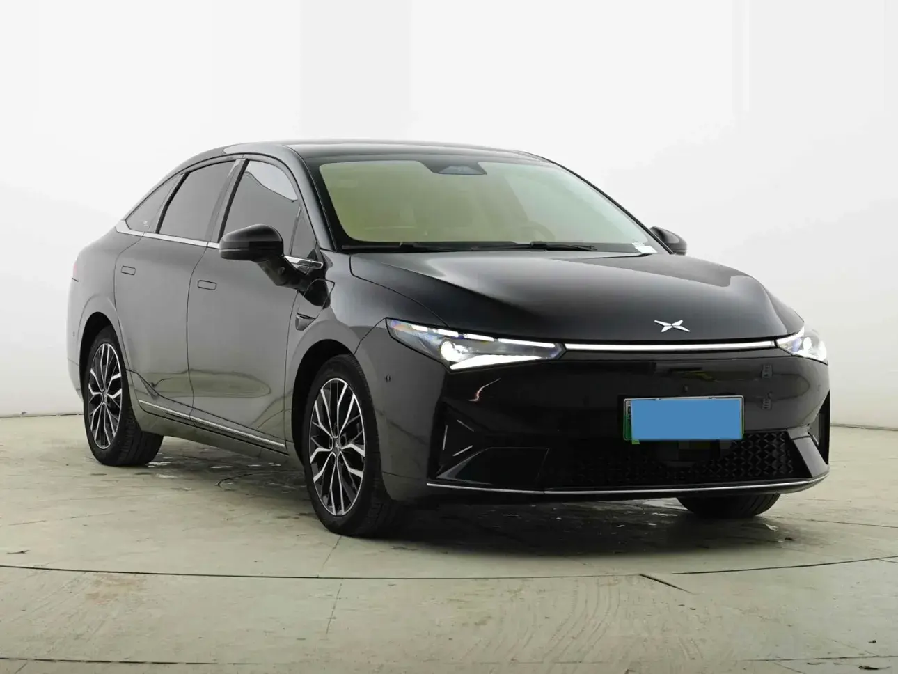 2024 XPENG P5 thumbnail 4