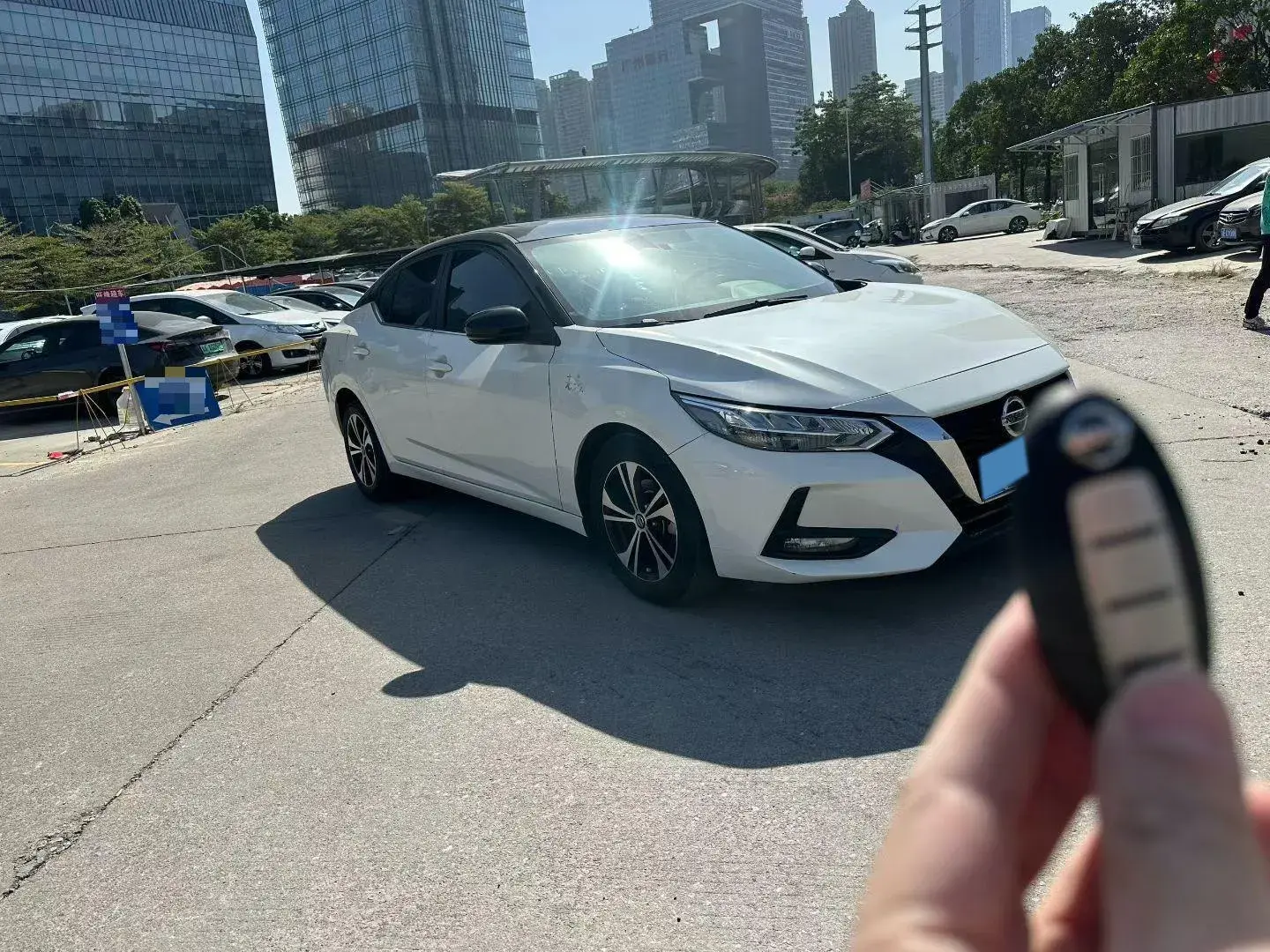 2022 NISSAN SYLPHY thumbnail 3