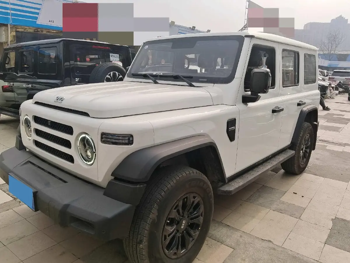 2025 212 212 T01 2.0T 252HP L4 8AT