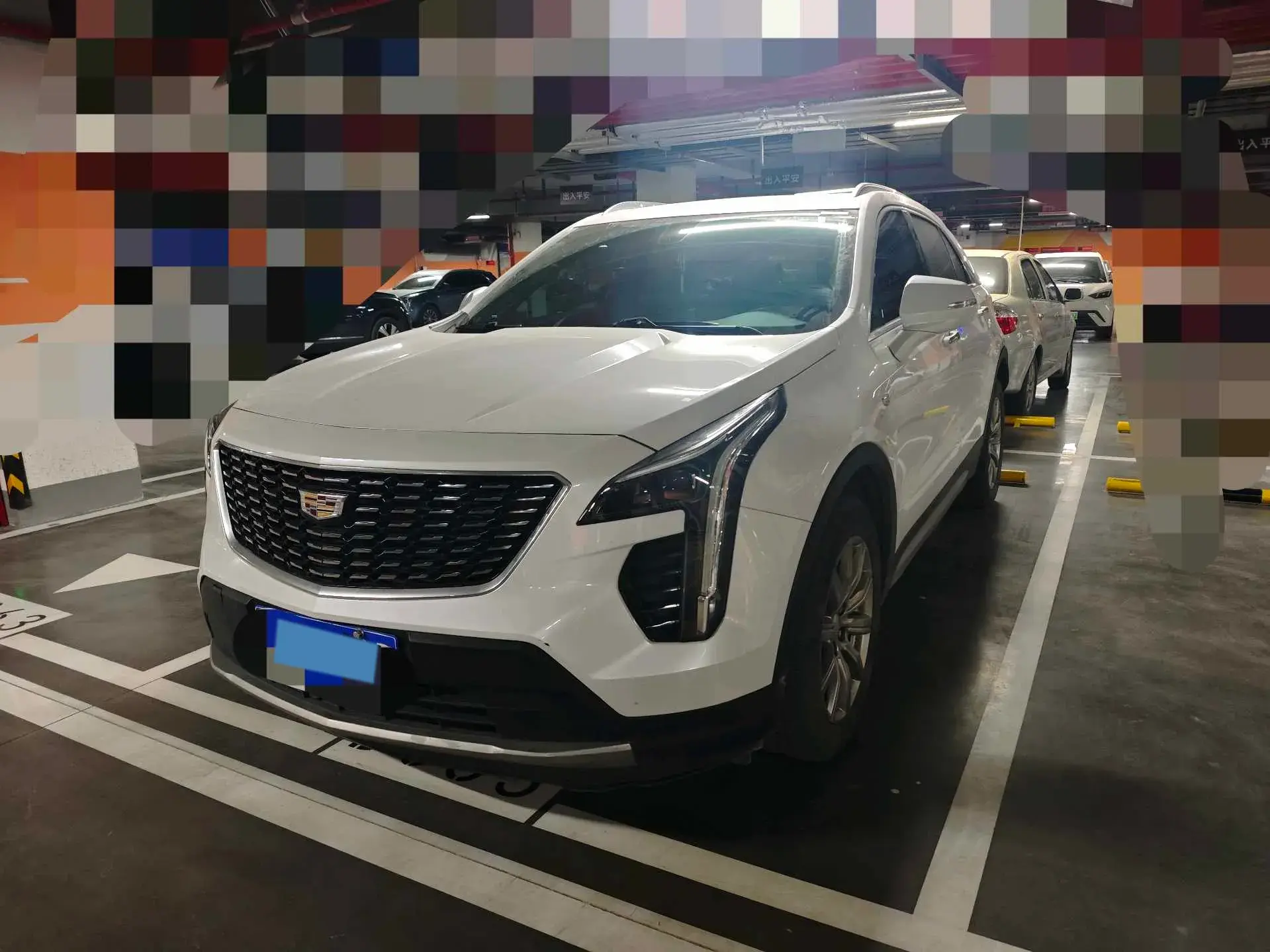 2020 CADILLAC XT4 view 1