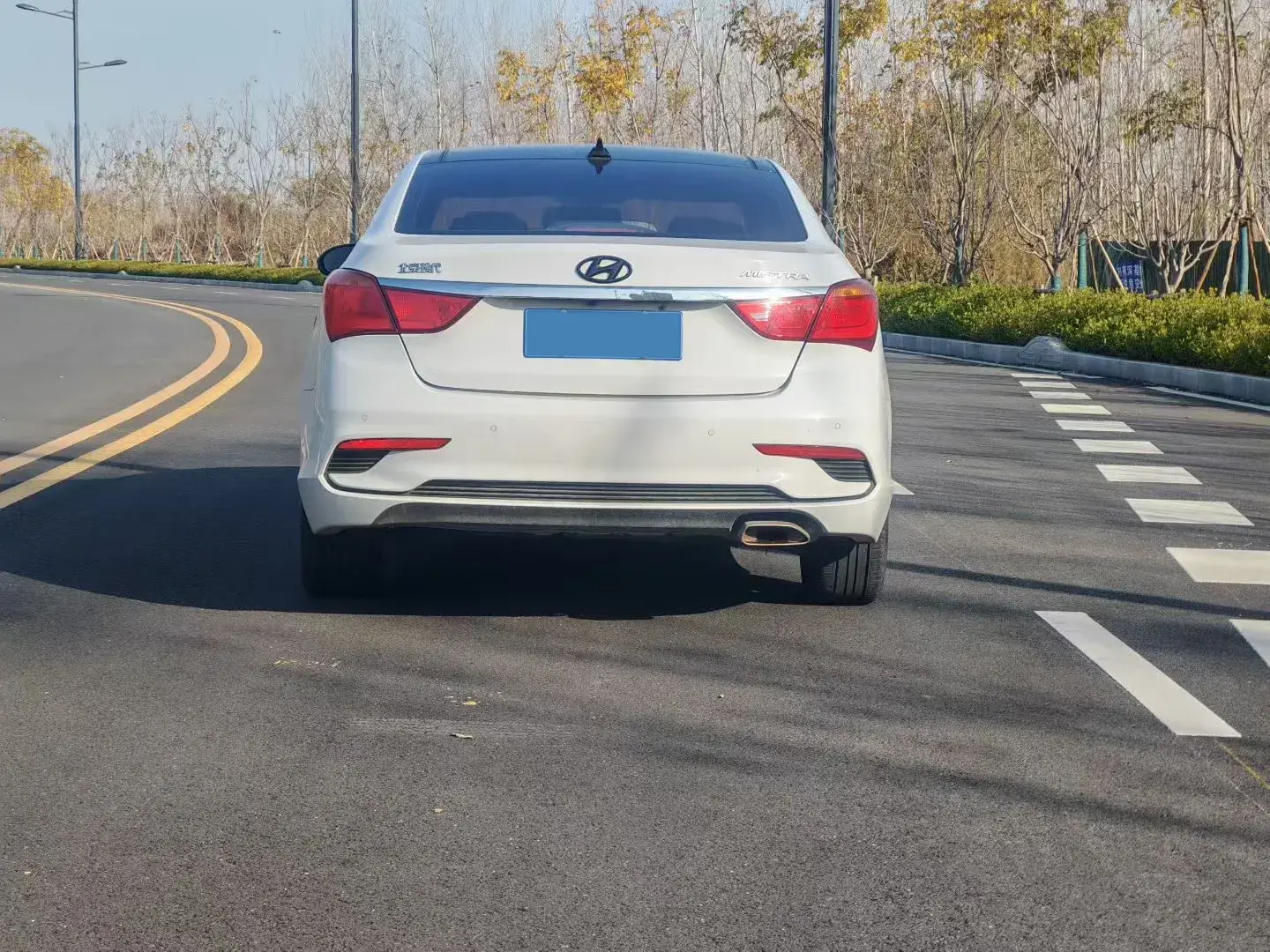 2019 HYUNDAI MISTRA thumbnail 3