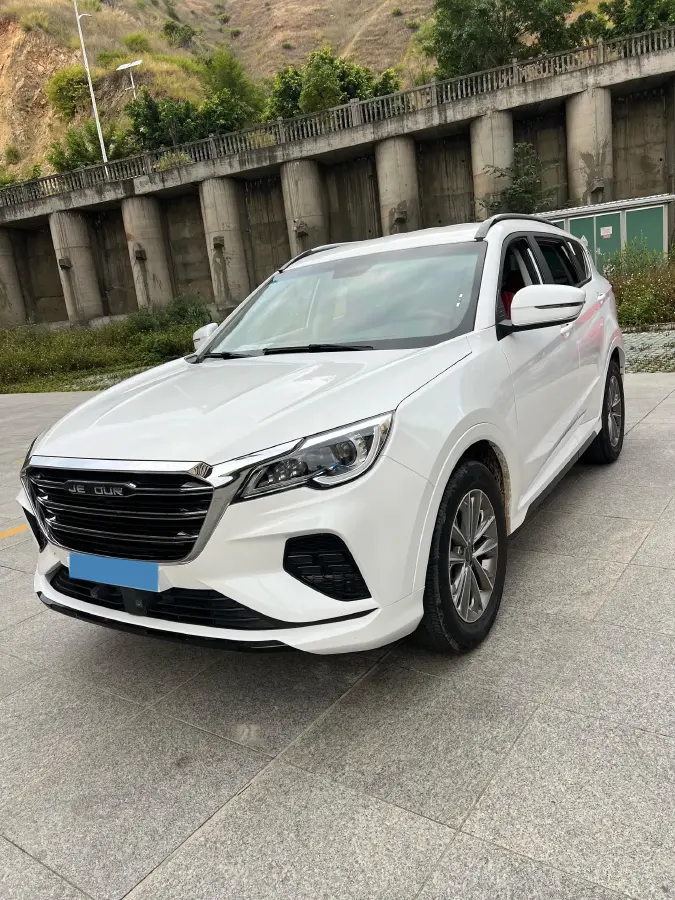 2022 Jetour X70 1.5T 156HP L4 6MT