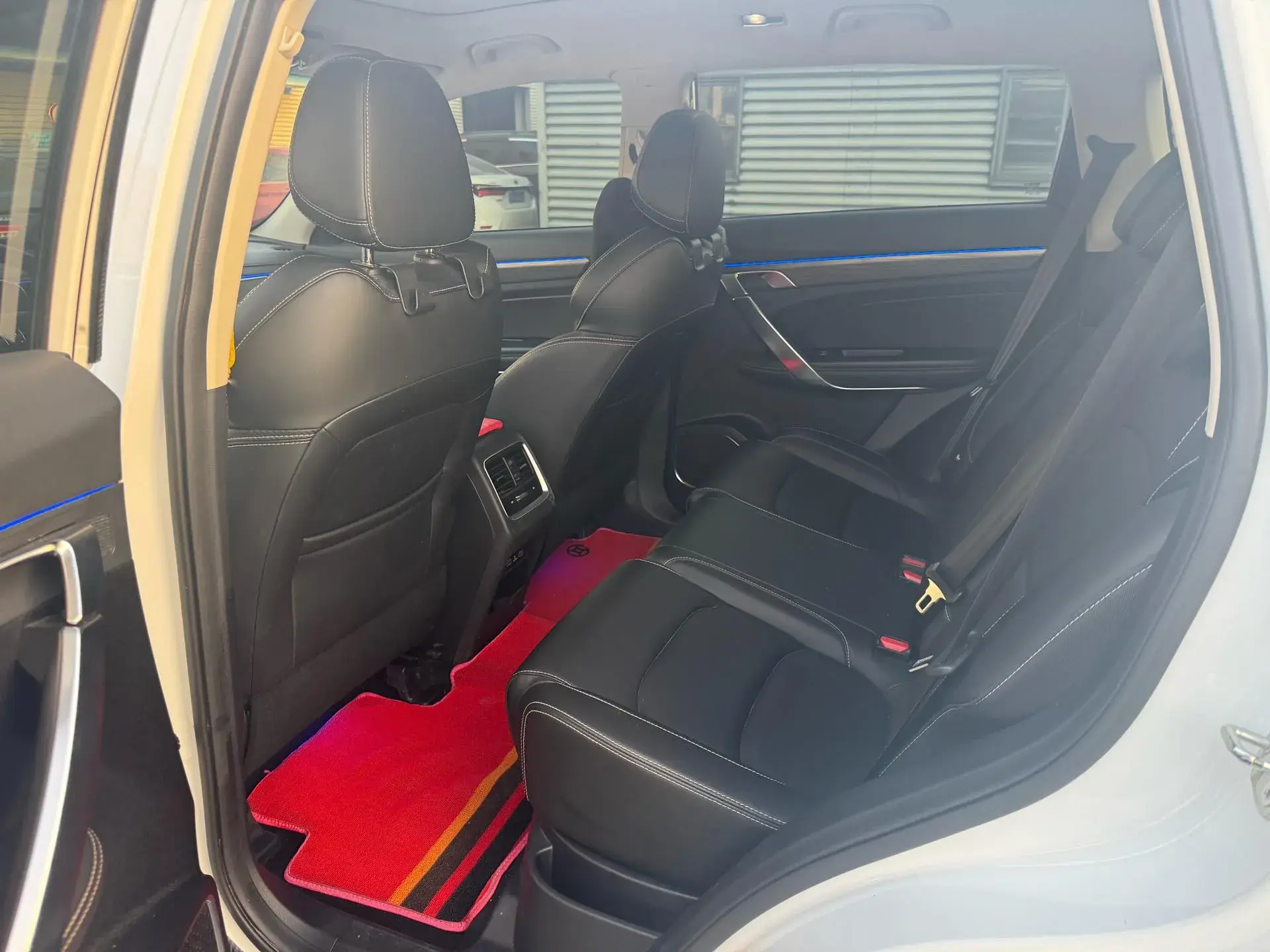 2020 GEELY AZKARRA thumbnail 4