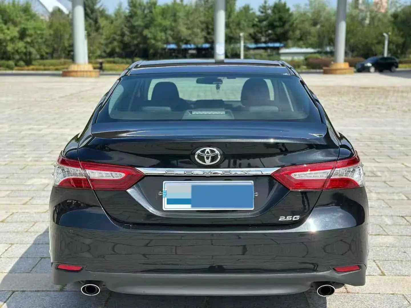 2019 TOYOTA CAMRY thumbnail 3