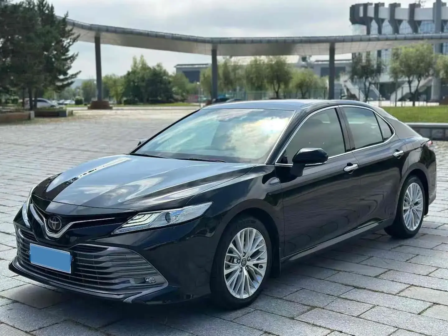 2019 TOYOTA CAMRY view 1