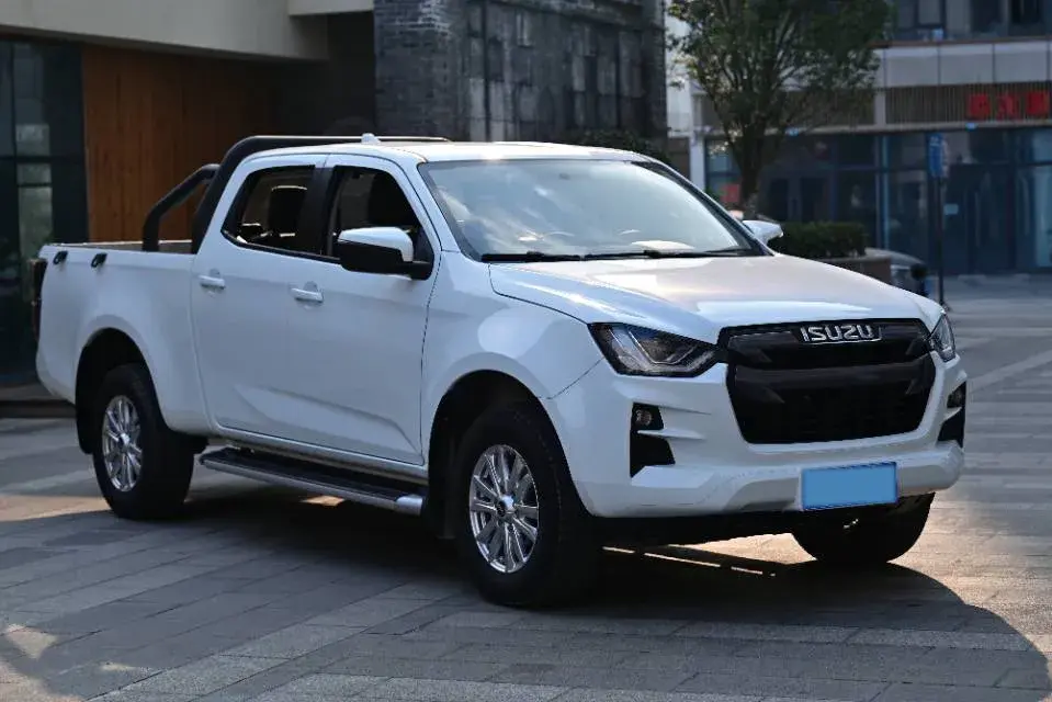 2023 ISUZU LINGTUO thumbnail 3