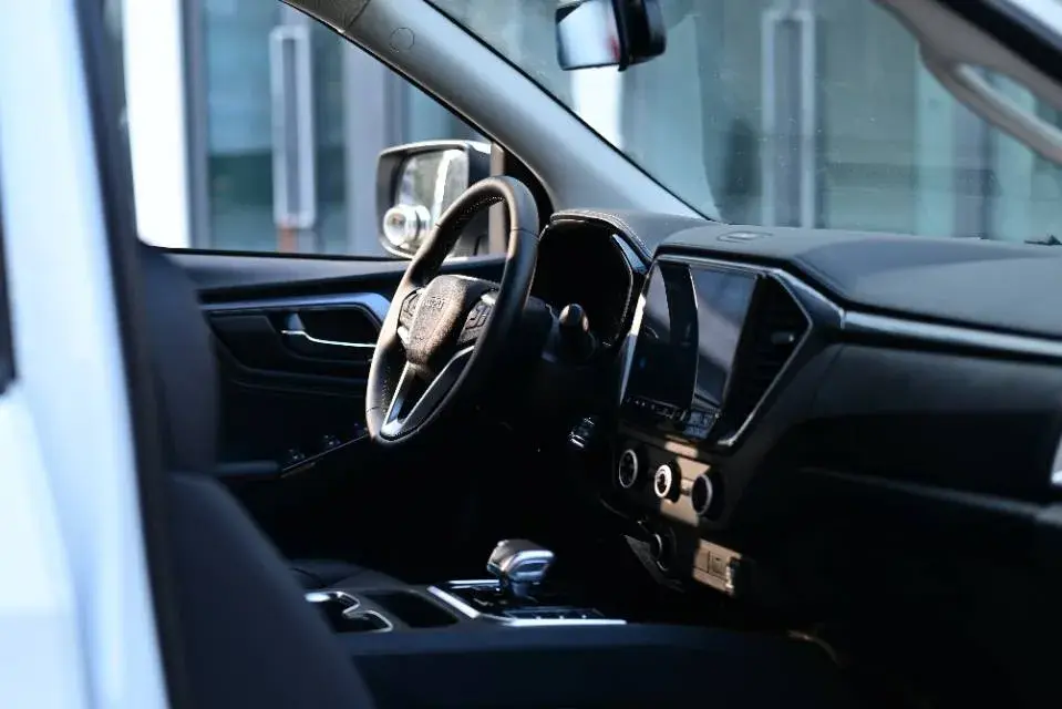 2023 ISUZU LINGTUO thumbnail 4