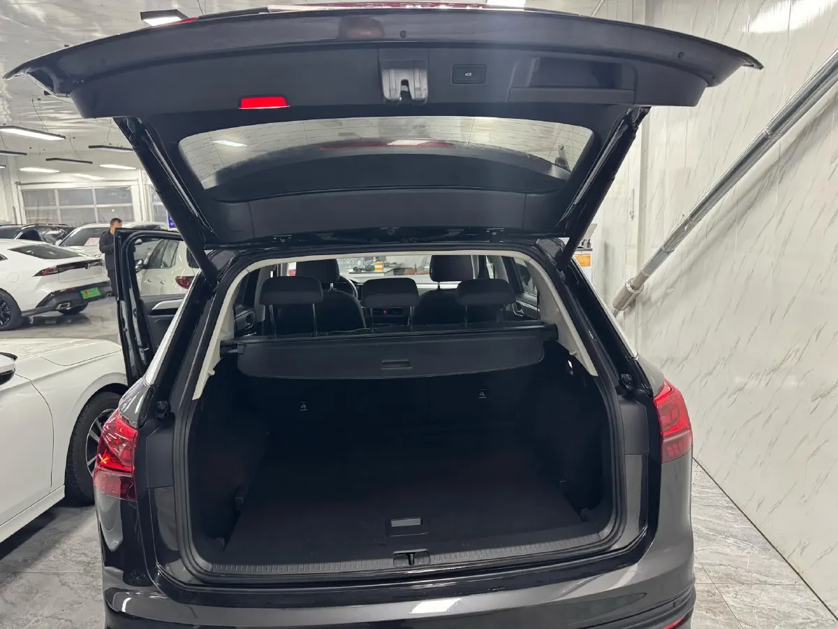 2022 Volkswagen Tayron 1.4T 150HP L4 7DCT,autocango,china used car exporter,china ev exporter,chinese used car exporter,chinese used ev exporter