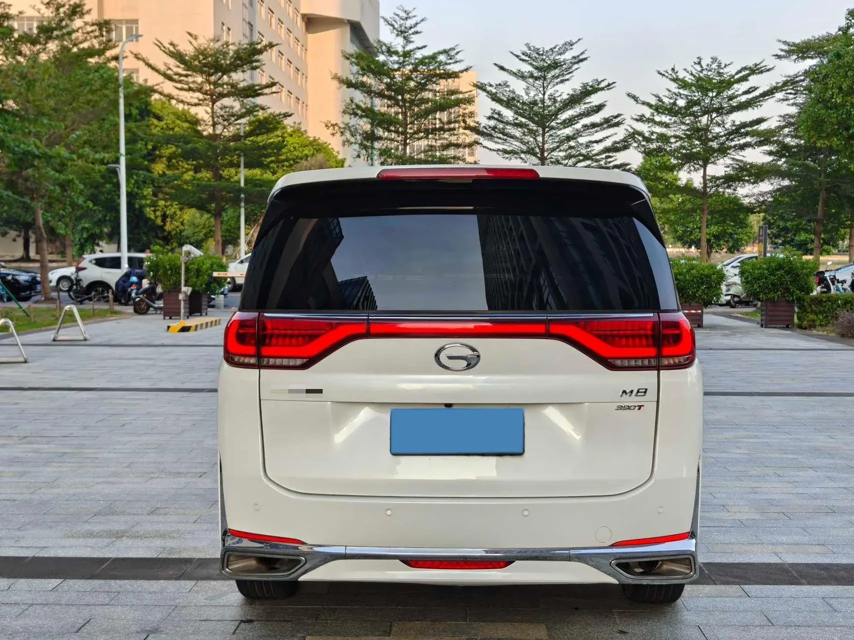 2021 GAC TRUMPCHI thumbnail 4