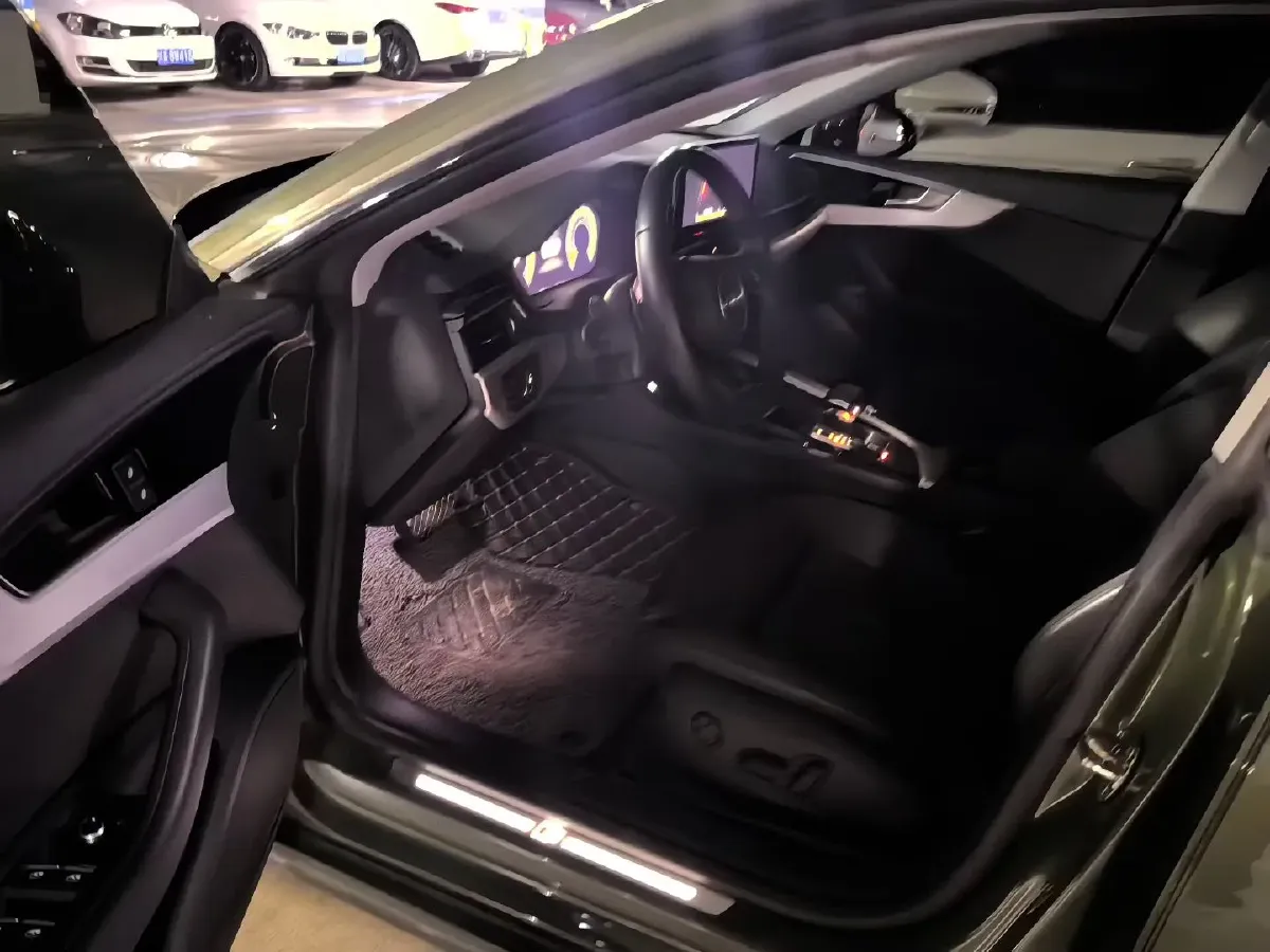 2023 Audi A5 2.0T 204HP L4 7DCT,autocango,china used car exporter,china ev exporter,chinese used car exporter,chinese used ev exporter