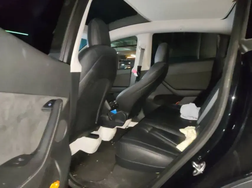 2021 TESLA MODEL thumbnail 4