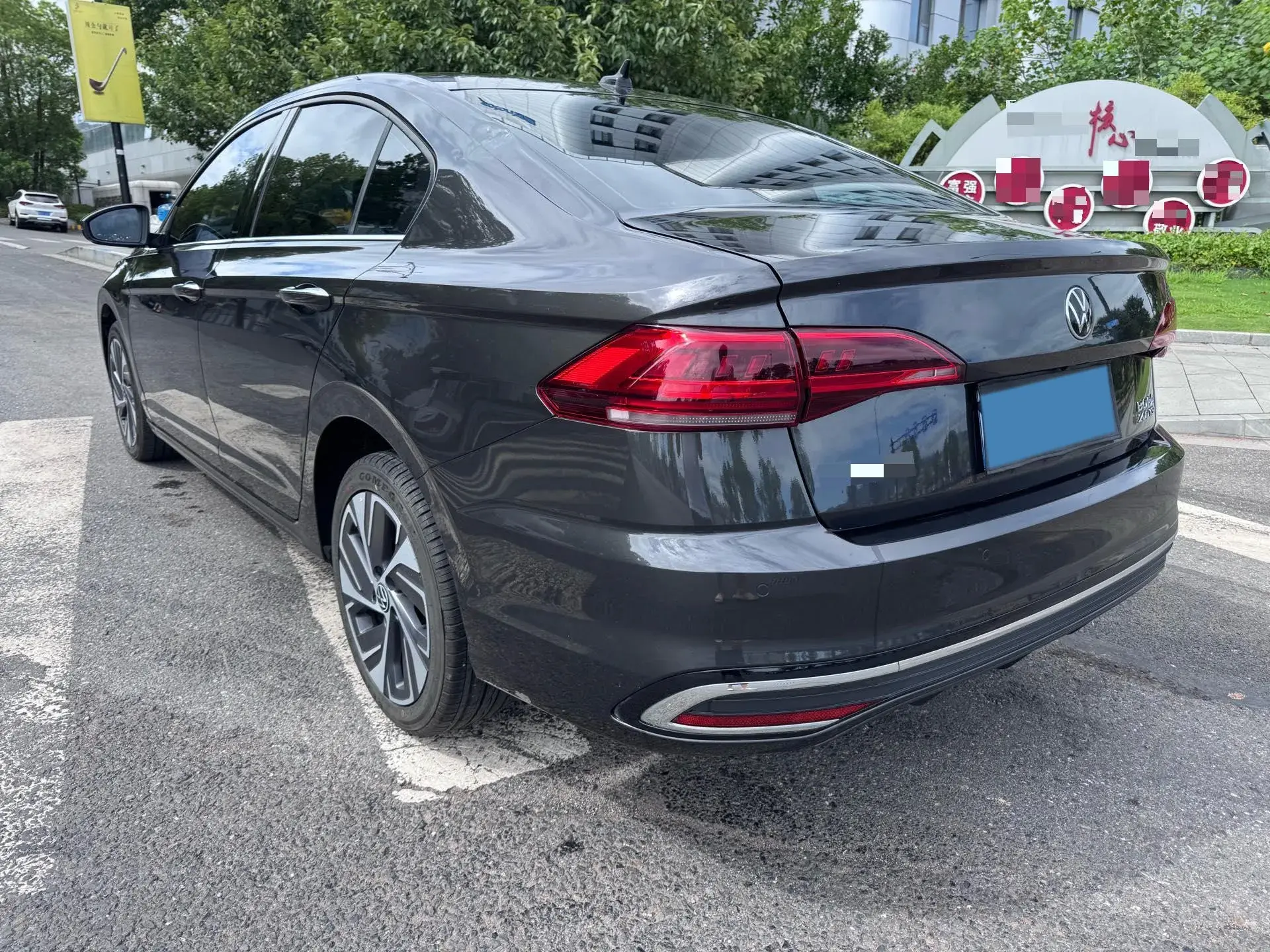 2023 VOLKSWAGEN BORA thumbnail 4