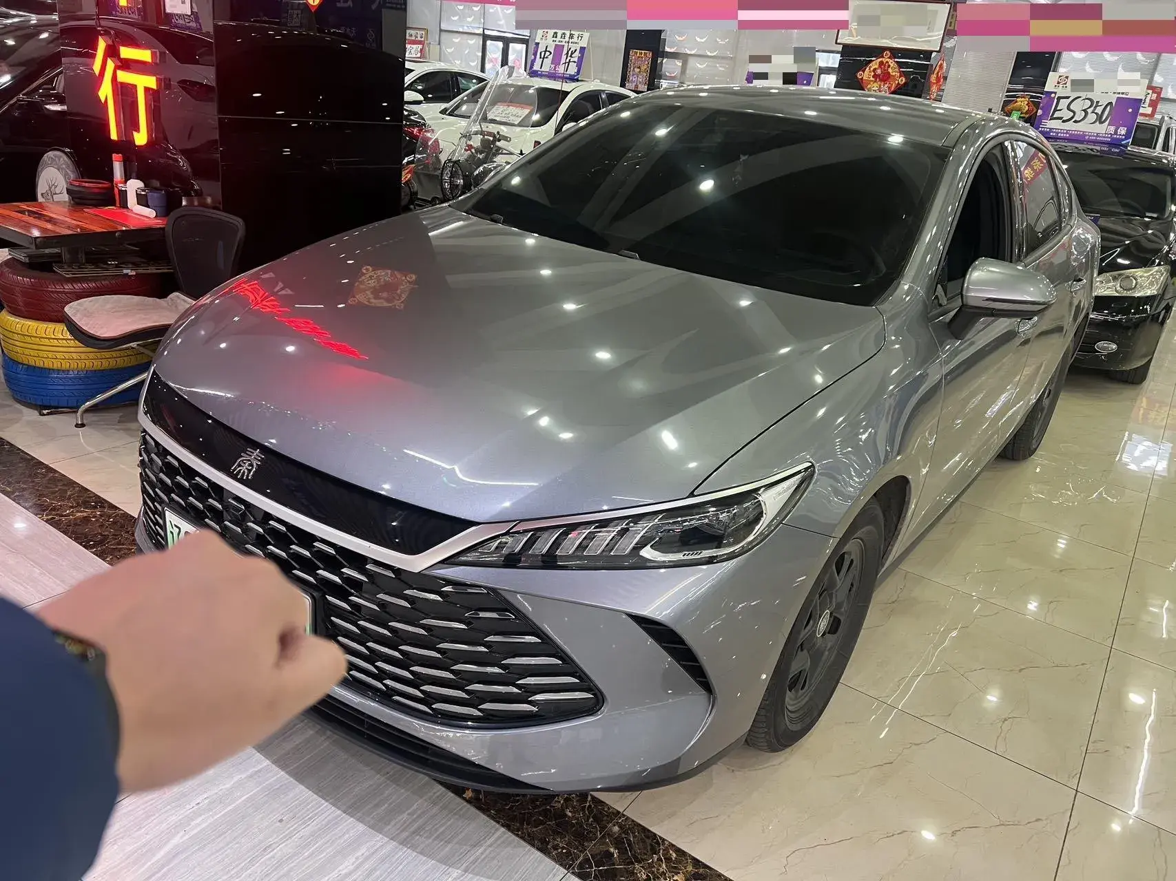 2025 BYD QIN view 1
