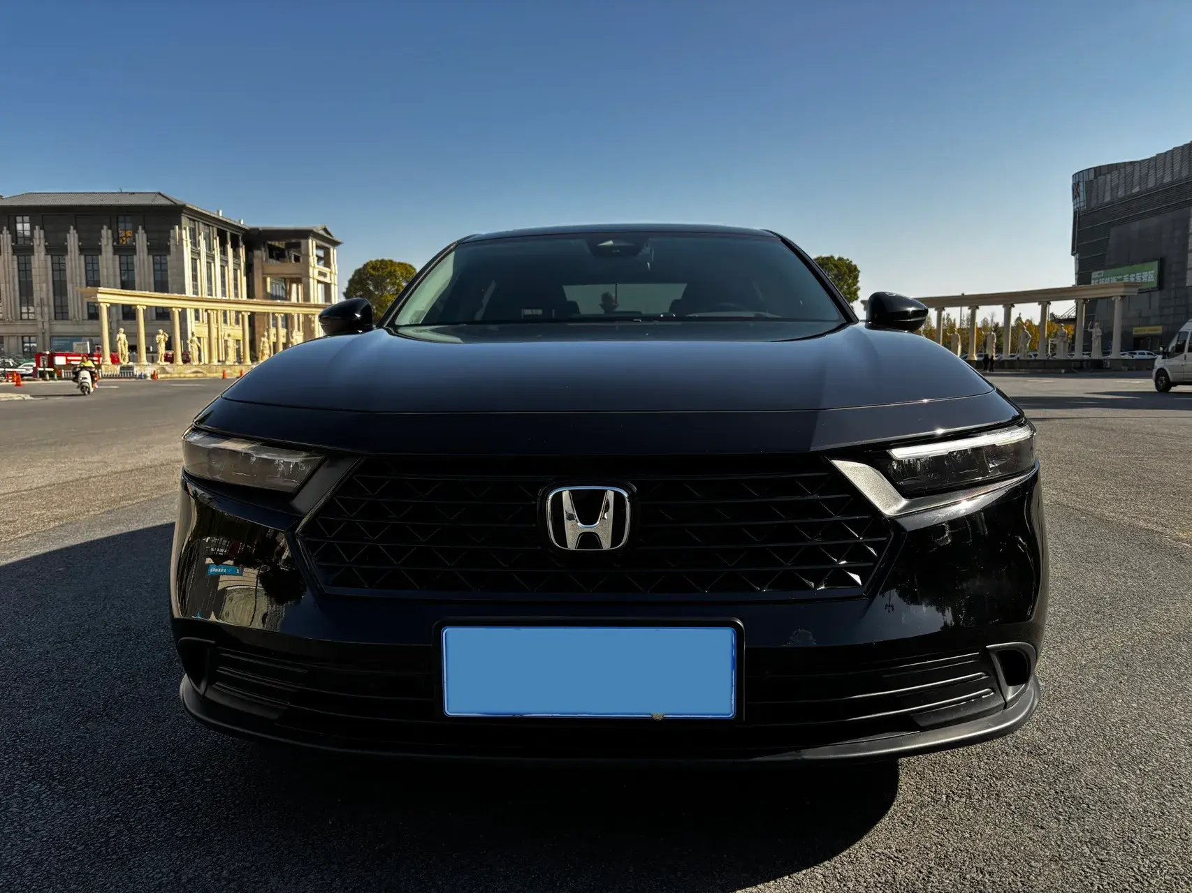 2023 HONDA ACCORD thumbnail 2