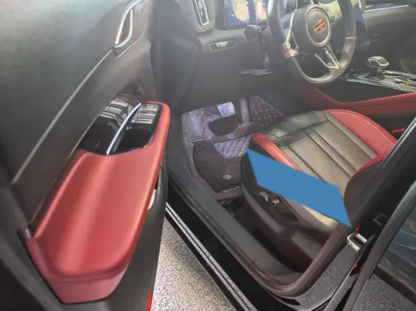 2024 HONGQI HS3 thumbnail 4