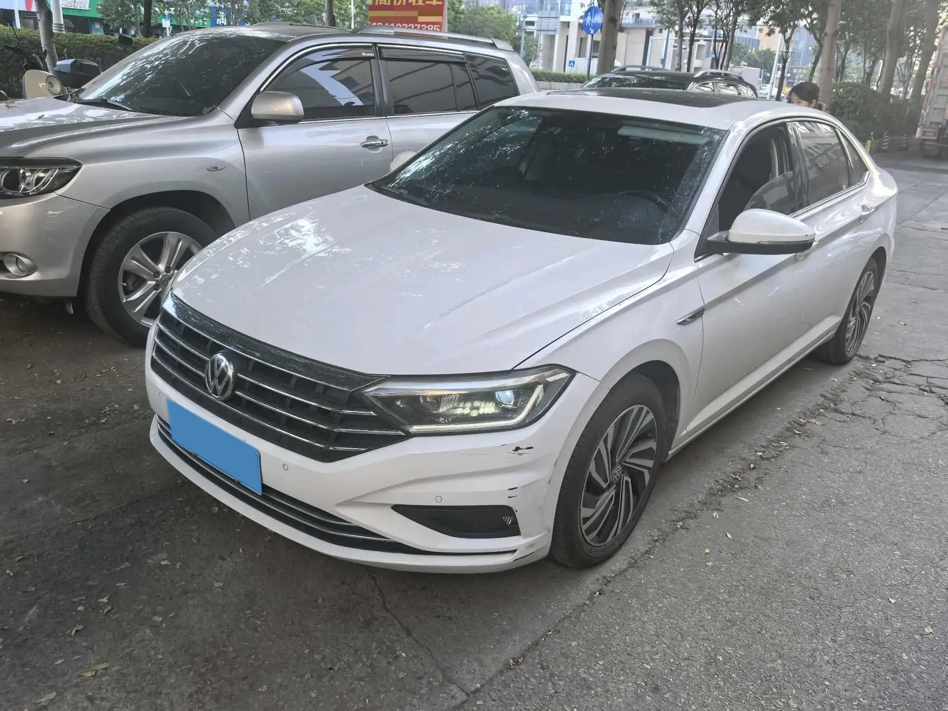 2021 VOLKSWAGEN SAGITAR view 1