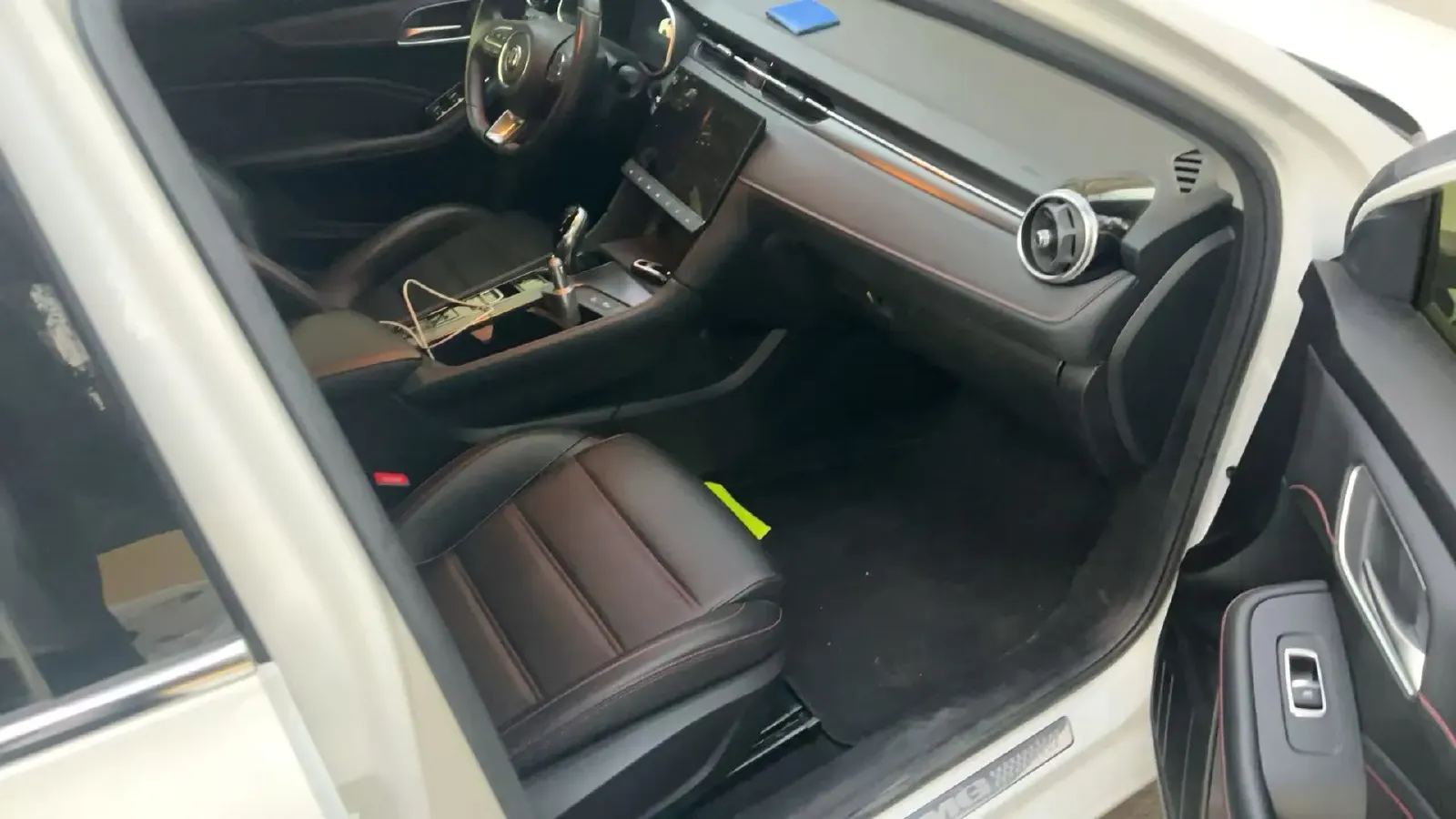 2020 MG MG6 1.5T 181HP L4 7DCT,autocango,china used car exporter,china ev exporter,chinese used car exporter,chinese used ev exporter