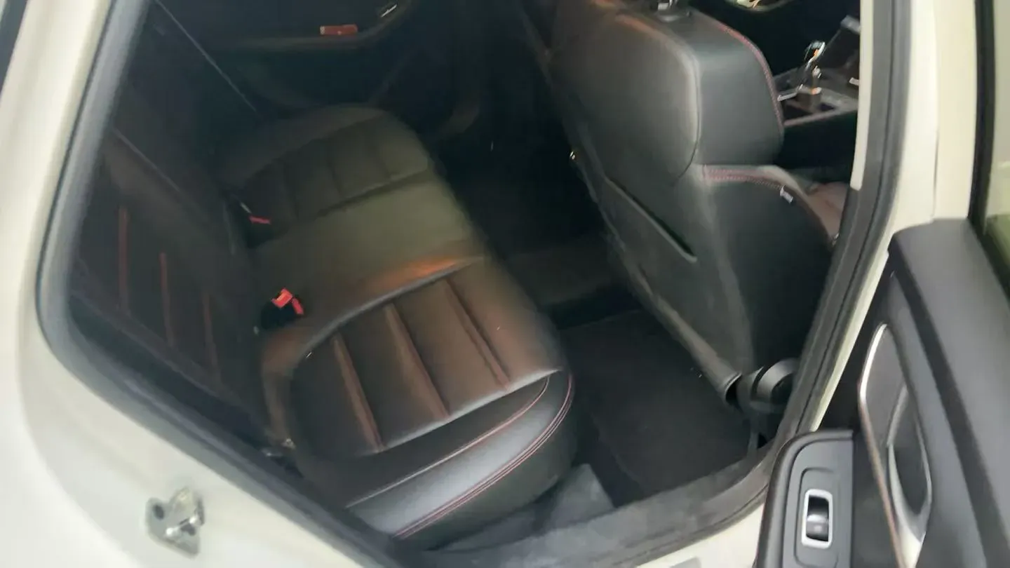 2020 MG MG6 1.5T 181HP L4 7DCT,autocango,china used car exporter,china ev exporter,chinese used car exporter,chinese used ev exporter