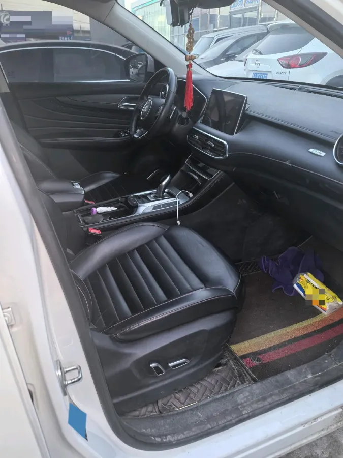 2019 MG HS 2.0T 231HP L4 6DCT,autocango,china used car exporter,china ev exporter,chinese used car exporter,chinese used ev exporter