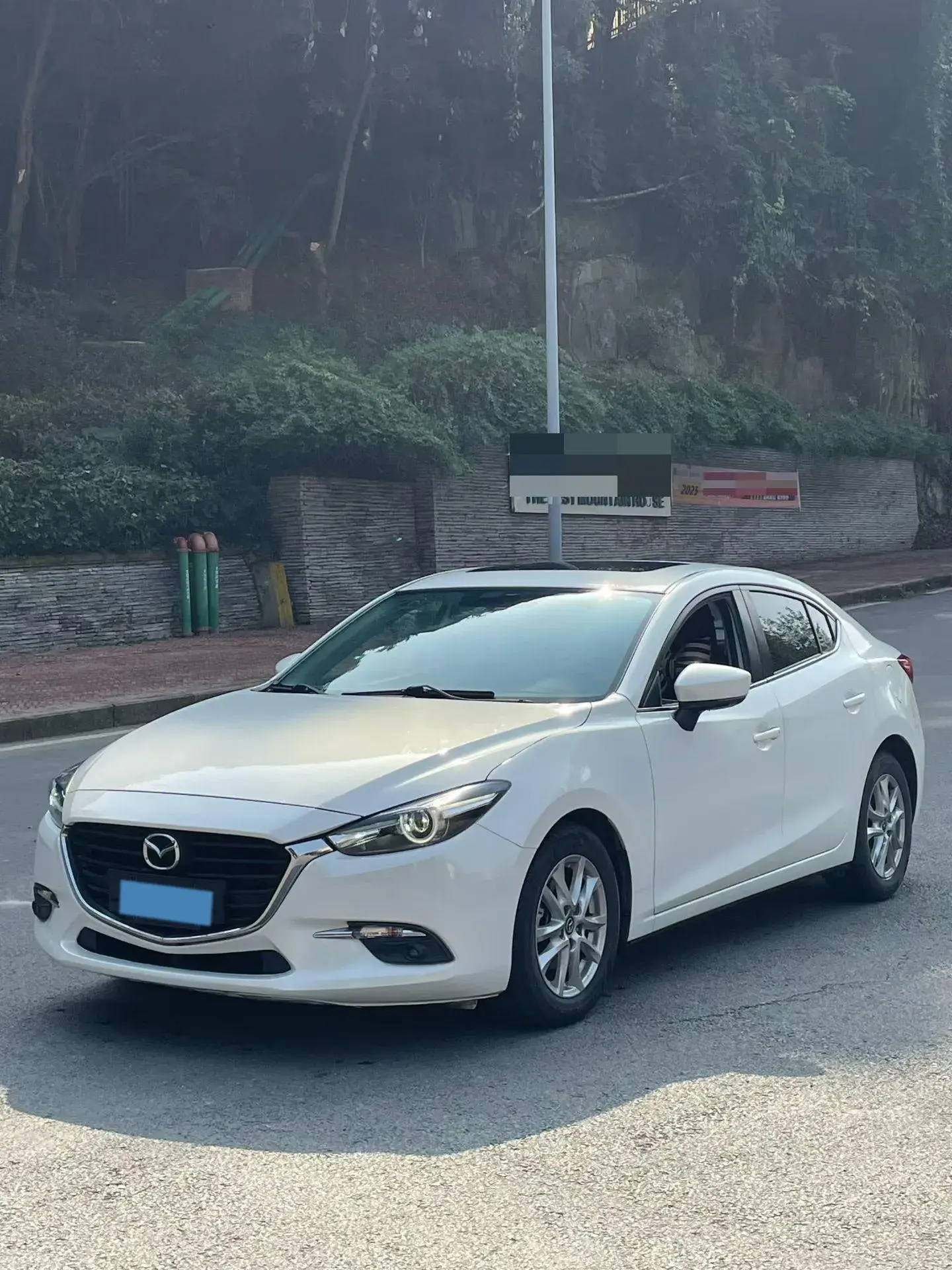 2017 MAZDA 3 view 1