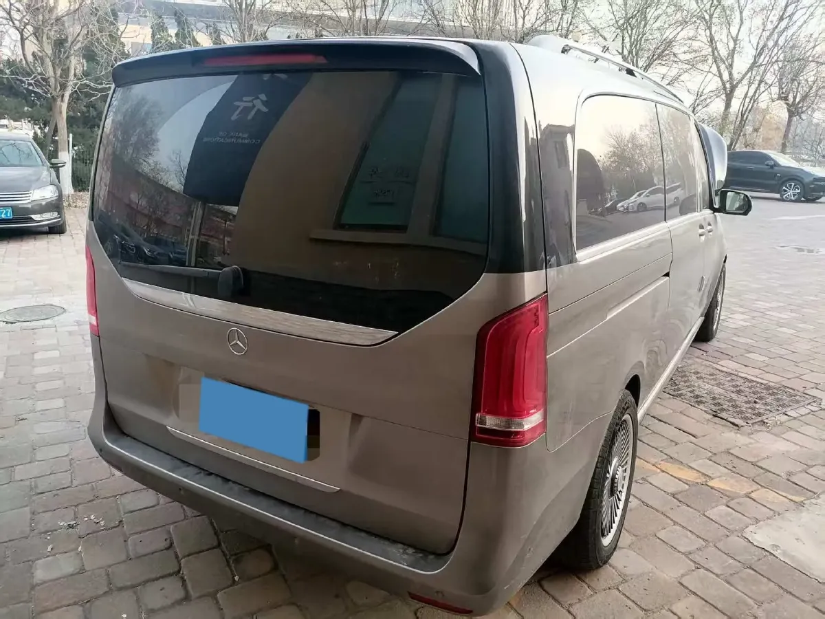 2018 Mercedes-Benz V Class 2.0T 211HP L4 7AT,autocango,china used car exporter,china ev exporter,chinese used car exporter,chinese used ev exporter
