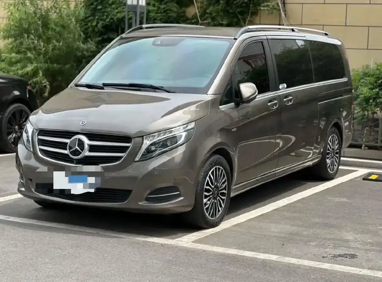 2018 Mercedes-Benz V Class 2.0T 211HP L4 7AT,autocango,china used car exporter,china ev exporter,chinese used car exporter,chinese used ev exporter