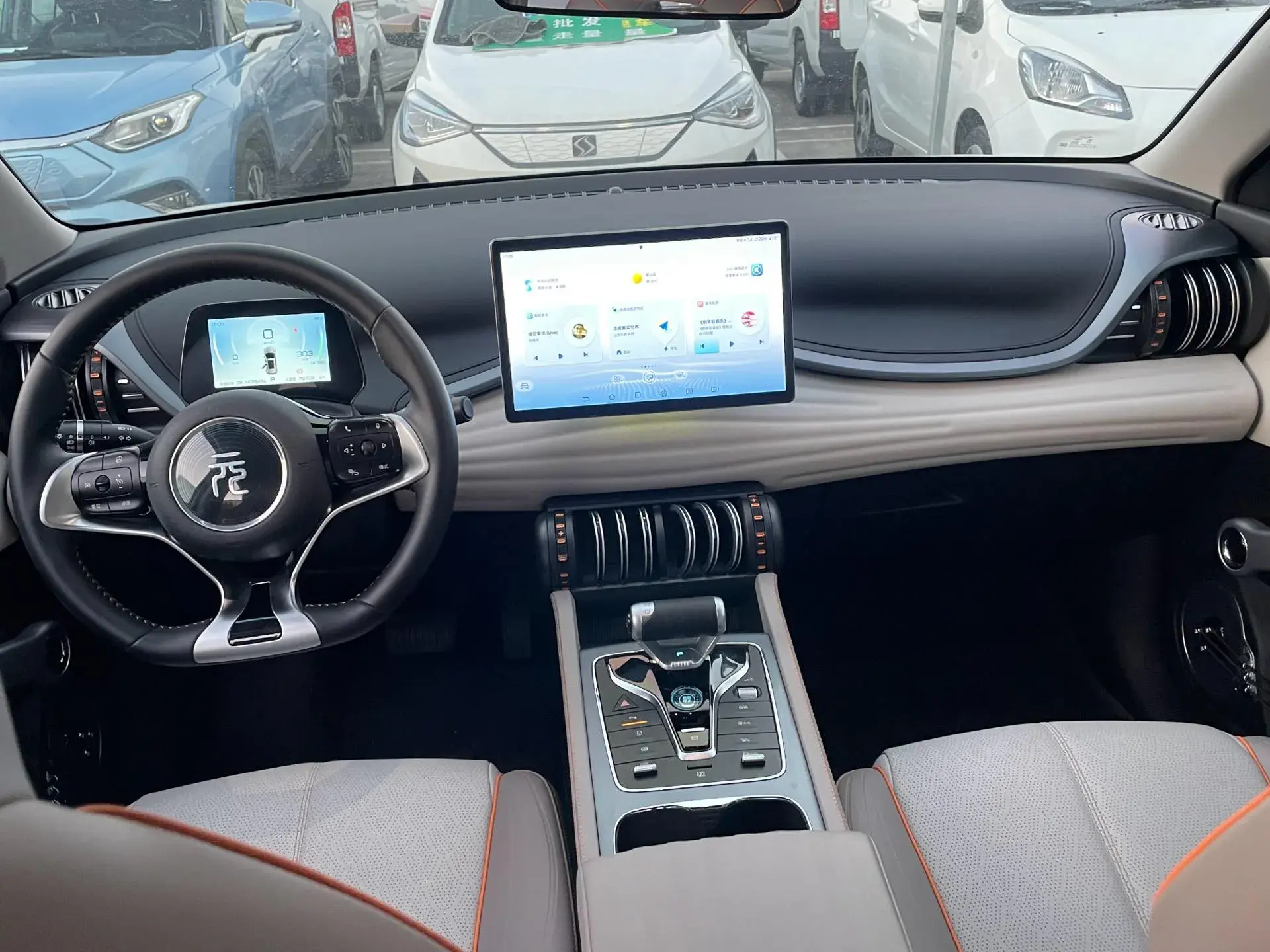 2024 BYD YUAN thumbnail 2