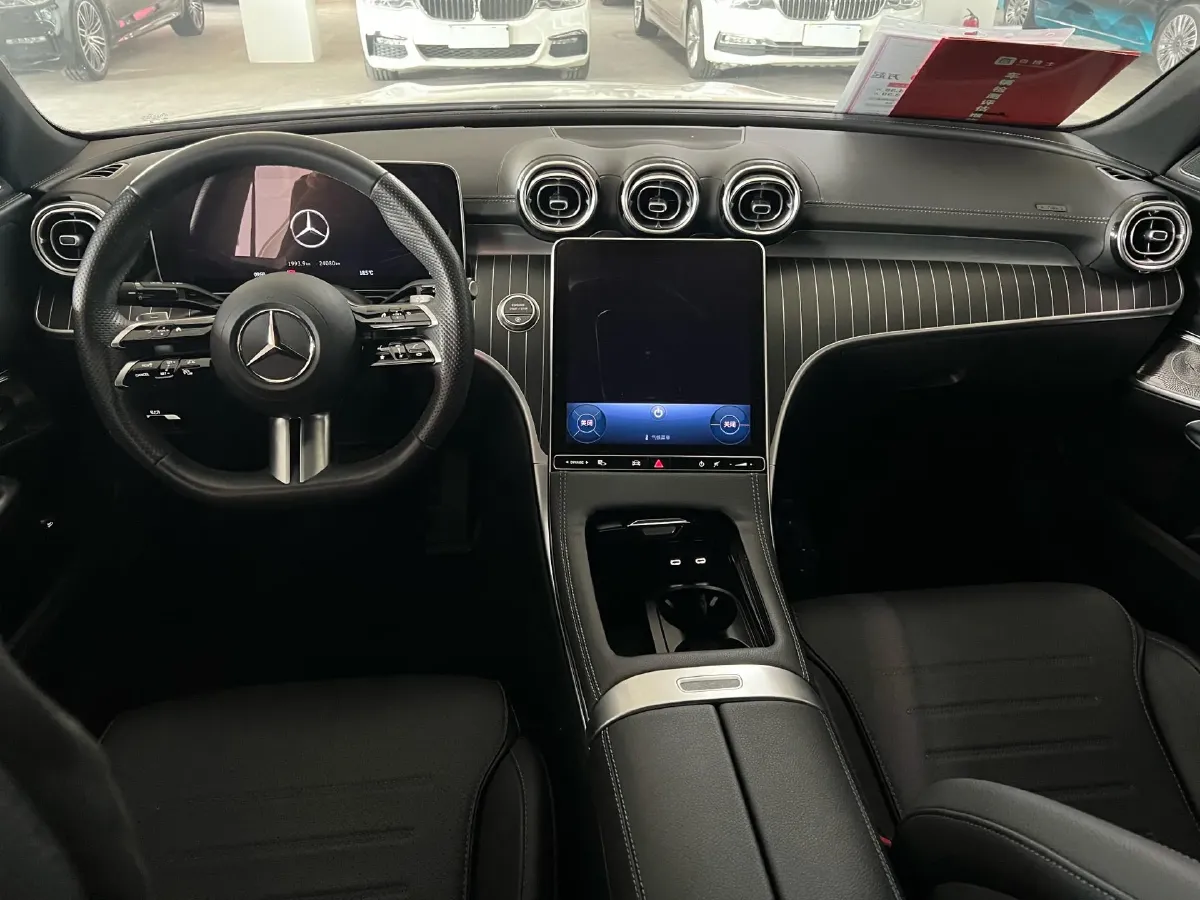 2024 Mercedes-Benz C Class 1.5T 204HP L4 9AT,autocango,china used car exporter,china ev exporter,chinese used car exporter,chinese used ev exporter